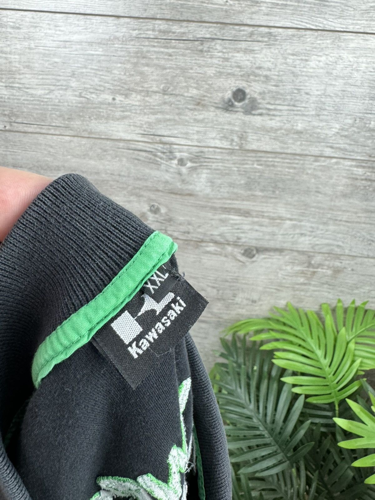 Japanese Brand × NASCAR Polo Kawasaki Moto Racing size XL Size US XL / EU 56 / 4 - 17 Thumbnail