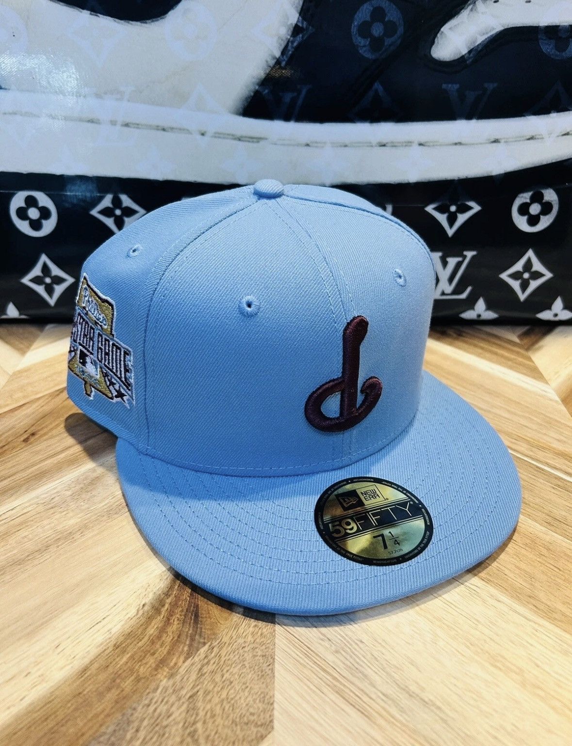 New Era Myfitteds Exclusive Upside Down Logo Phillies Side Patch Size ONE SIZE - 1 Preview