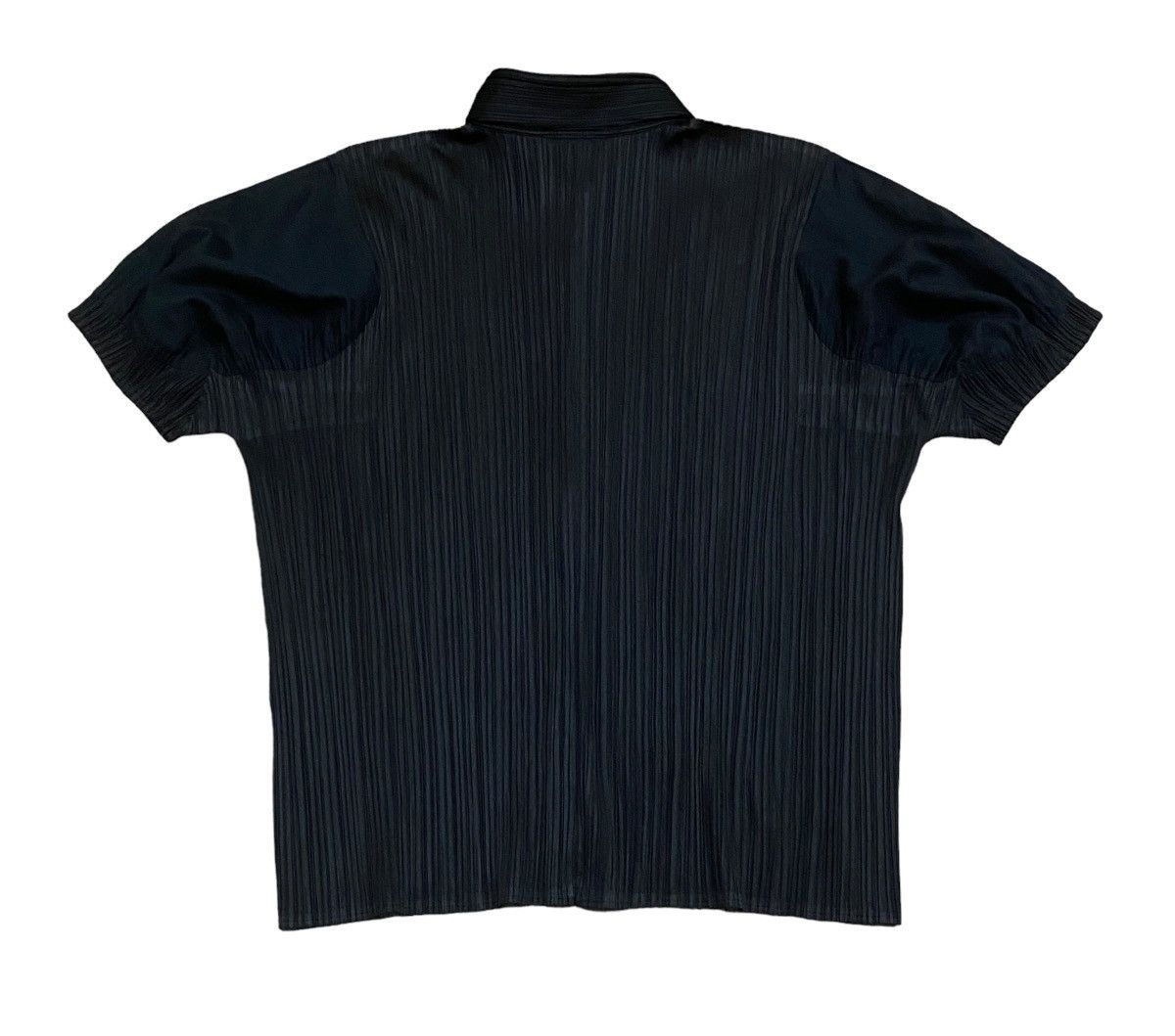 Pleats Please Issey Miyake Rare Vintage Pleast Please Issey Miyake Polos T-shirt 2000s Size ONE SIZE - 2 Thumbnail