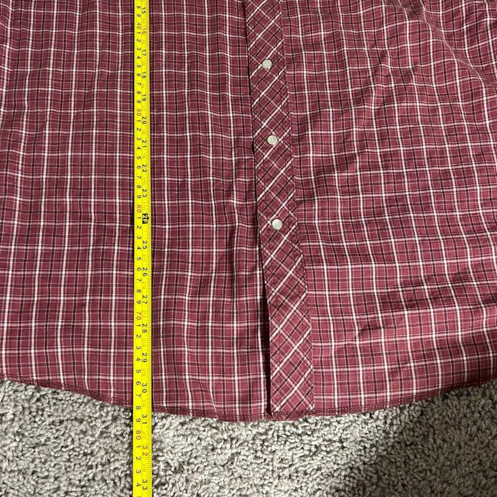 Wrangler Wrangler plaid button up Size US XL / EU 56 / 4 - 5 Thumbnail