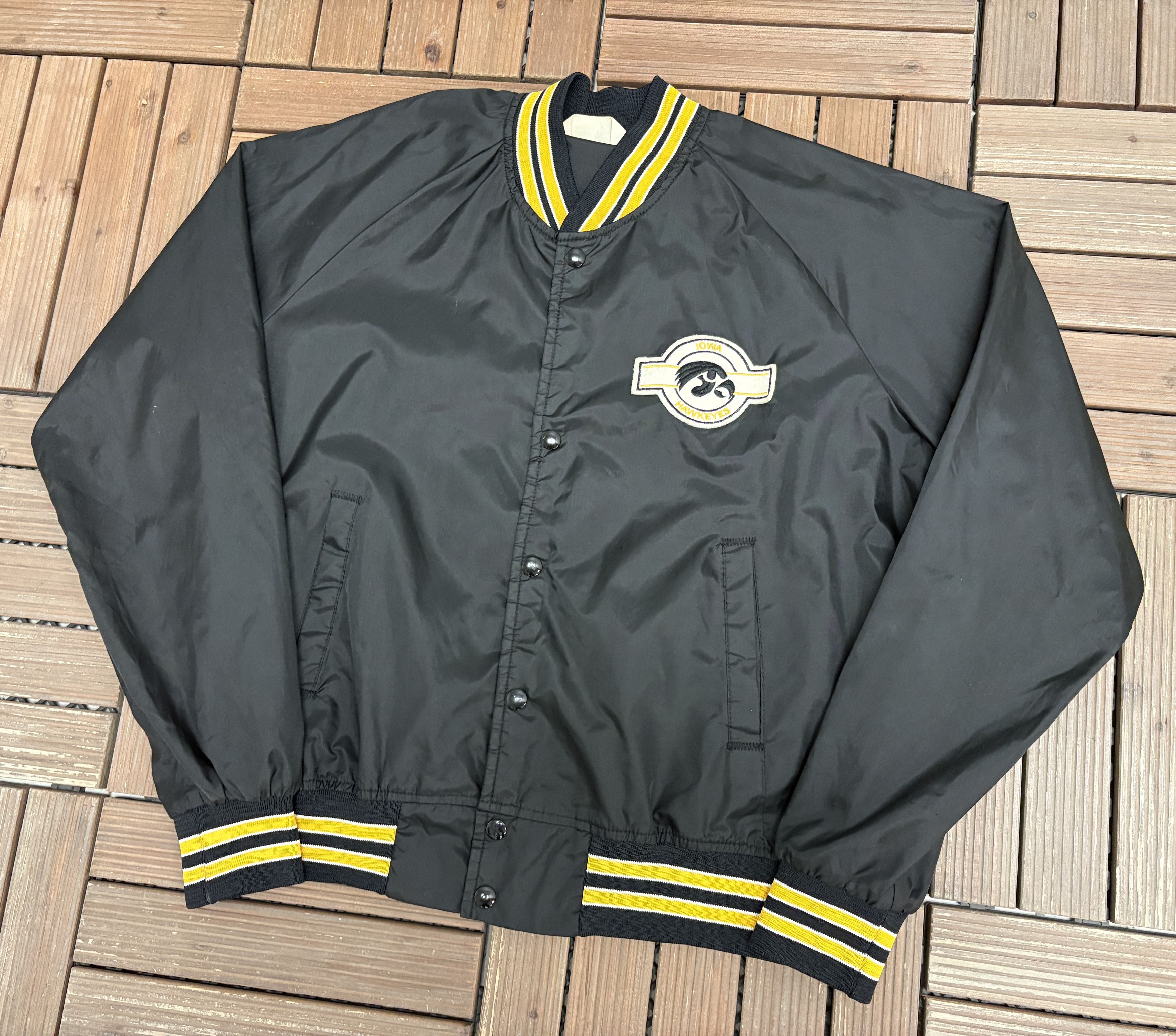 Chalk Line Iowa Hawkeyes Stitched Vintage Windbreaker Jacket Size US L / EU 52-54 / 3 - 3 Thumbnail