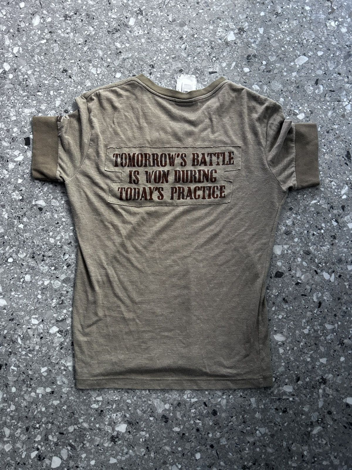 Designer × Dolce & Gabbana S/S 2003 dolce and gabbana “Army” shirt Size US M / EU 48-50 / 2 - 7 Thumbnail