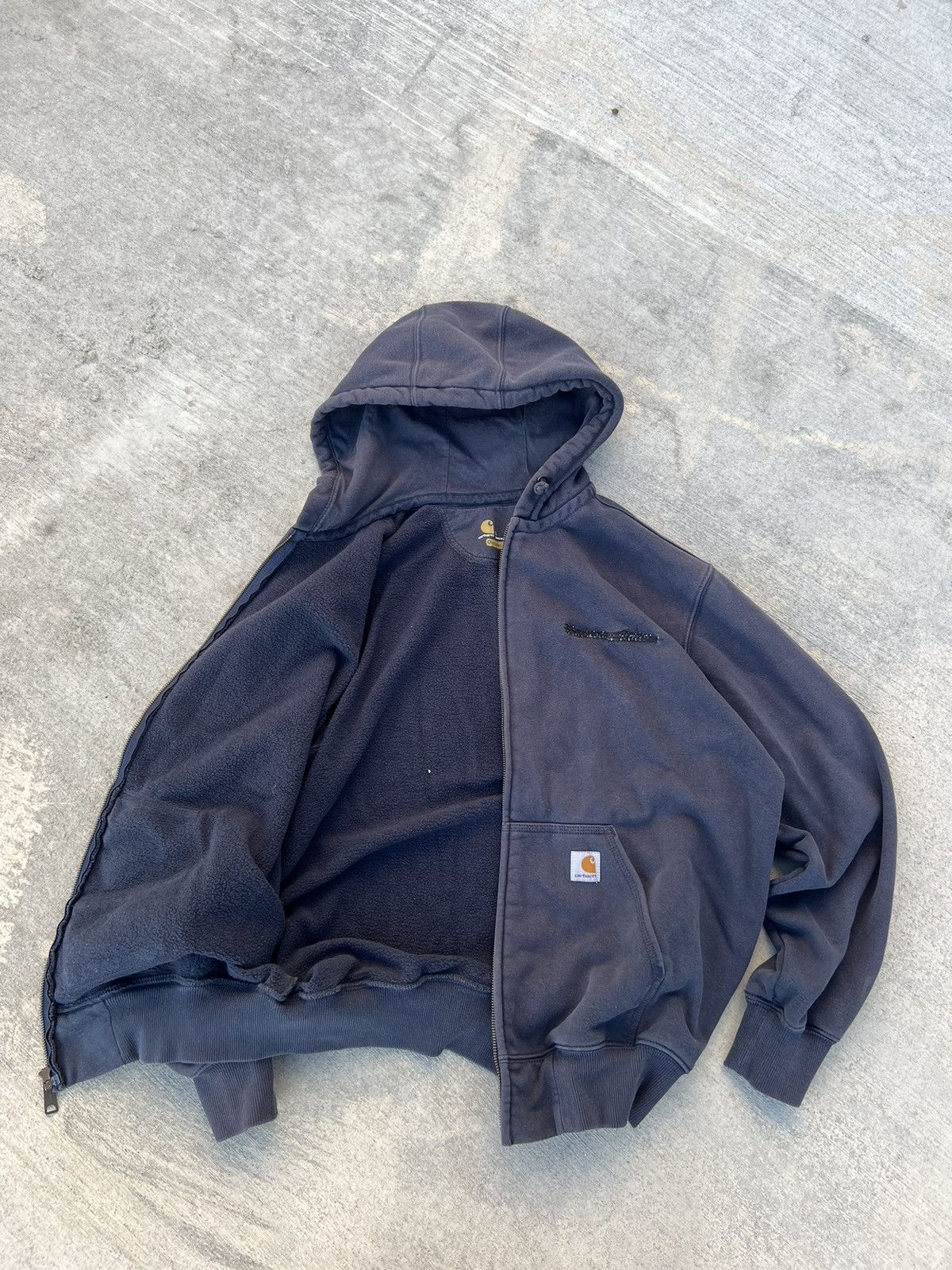 Carhartt 00s Vintage Carhartt Zip Hoodie Faded Size US L / EU 52-54 / 3 - 11 Thumbnail