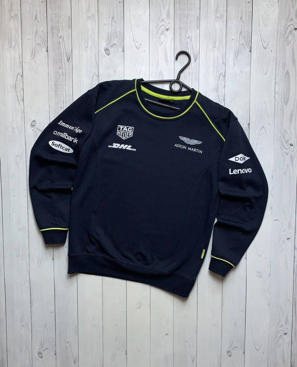 Vintage Racing sweatshirt Aston Martin black rare logo