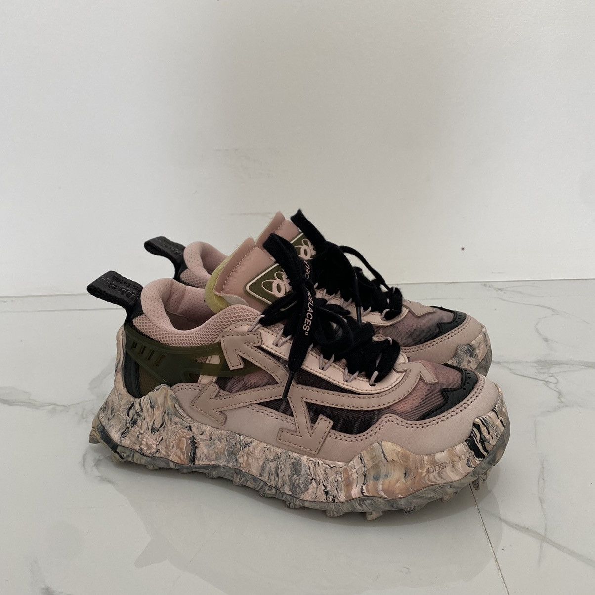 Off-White Off White Odsy 1000 Pink Size US 6 / IT 36 - 1 Thumbnail