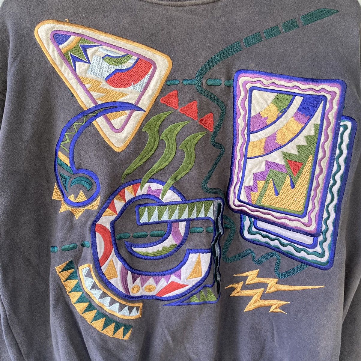Vintage Vintage Italian Designer Giovanuomo Embroidered Sweatshirt Size US L / EU 52-54 / 3 - 4 Thumbnail