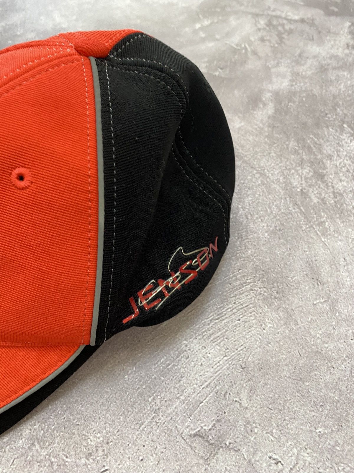 Mercedes-Benz Vintage F1 Vodafone McLaren Mercedes Jenson Cap Size ONE SIZE - 4 Thumbnail