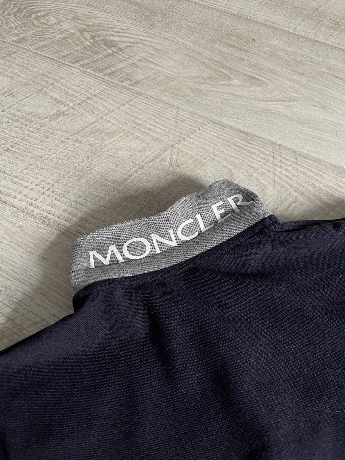Moncler Moncler Polo Long Sleeve Size 14 years Blue Size US S / EU 44-46 / 1 - 8 Thumbnail