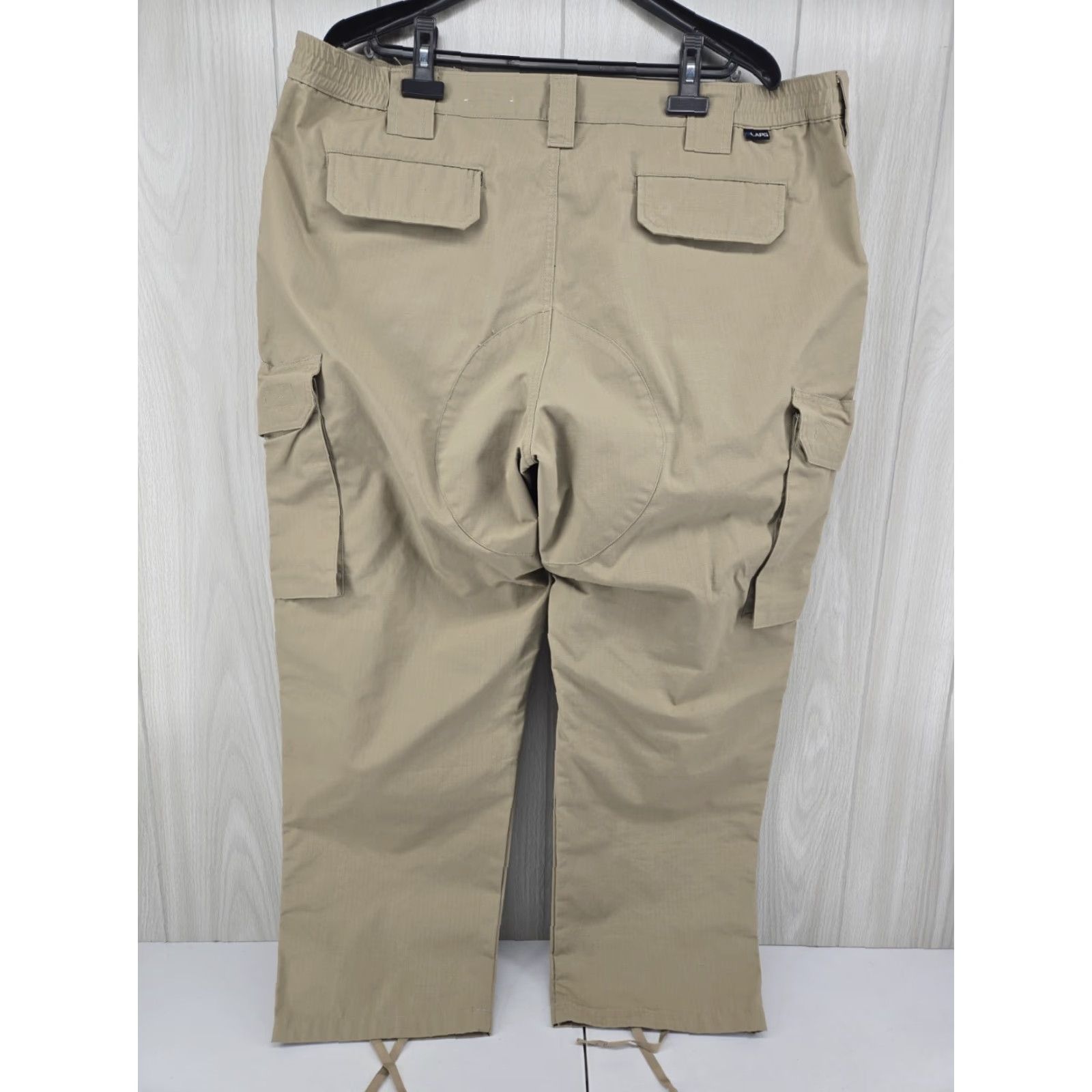 Vintage LAPG Pants Men's 44x30 Cargo Tactical Rip Stop Khaki Beige Pocket Cargo Army 30 Inseam Mens Size US 44 / EU 60 - 7 Thumbnail