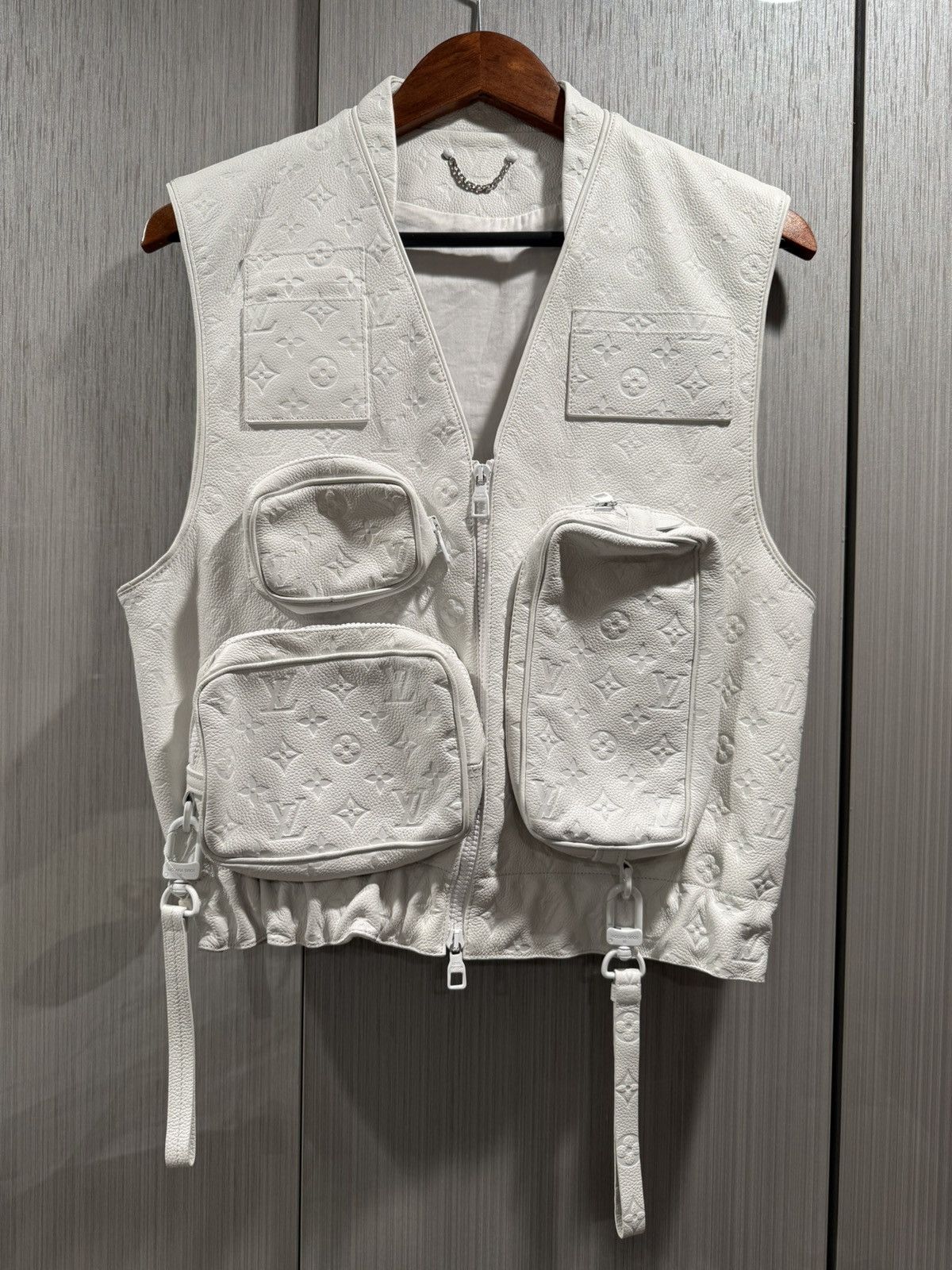 Louis Vuitton Louis Vuitton White Monogram Leather Pocket Utility Vest Size US M / EU 48-50 / 2 - 1 Thumbnail
