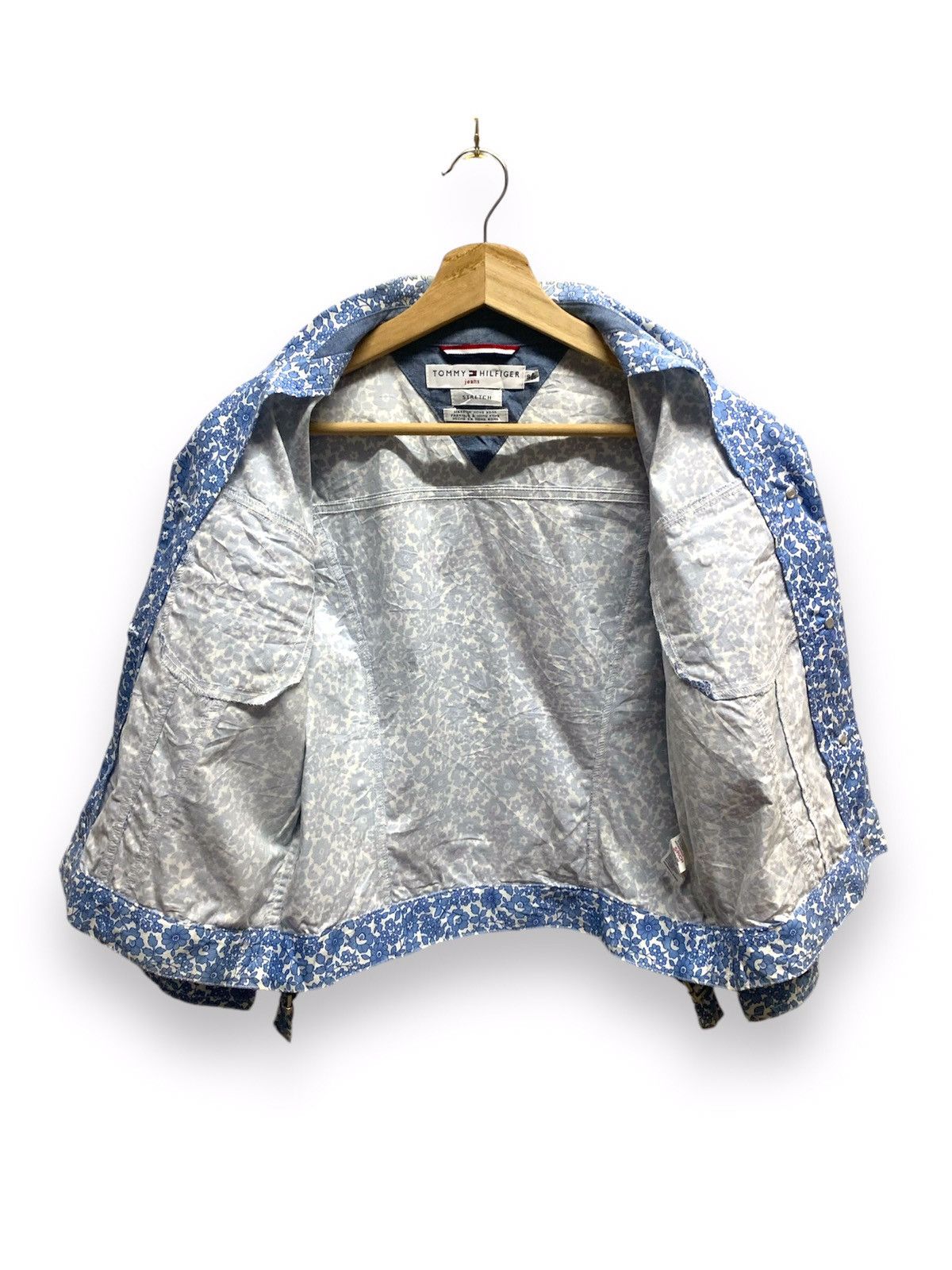 Tommy Hilfiger TOMMY HILFIGER Croptop Denim Jacket Fullprint Flower Size S / US 4 / IT 40 - 15 Thumbnail