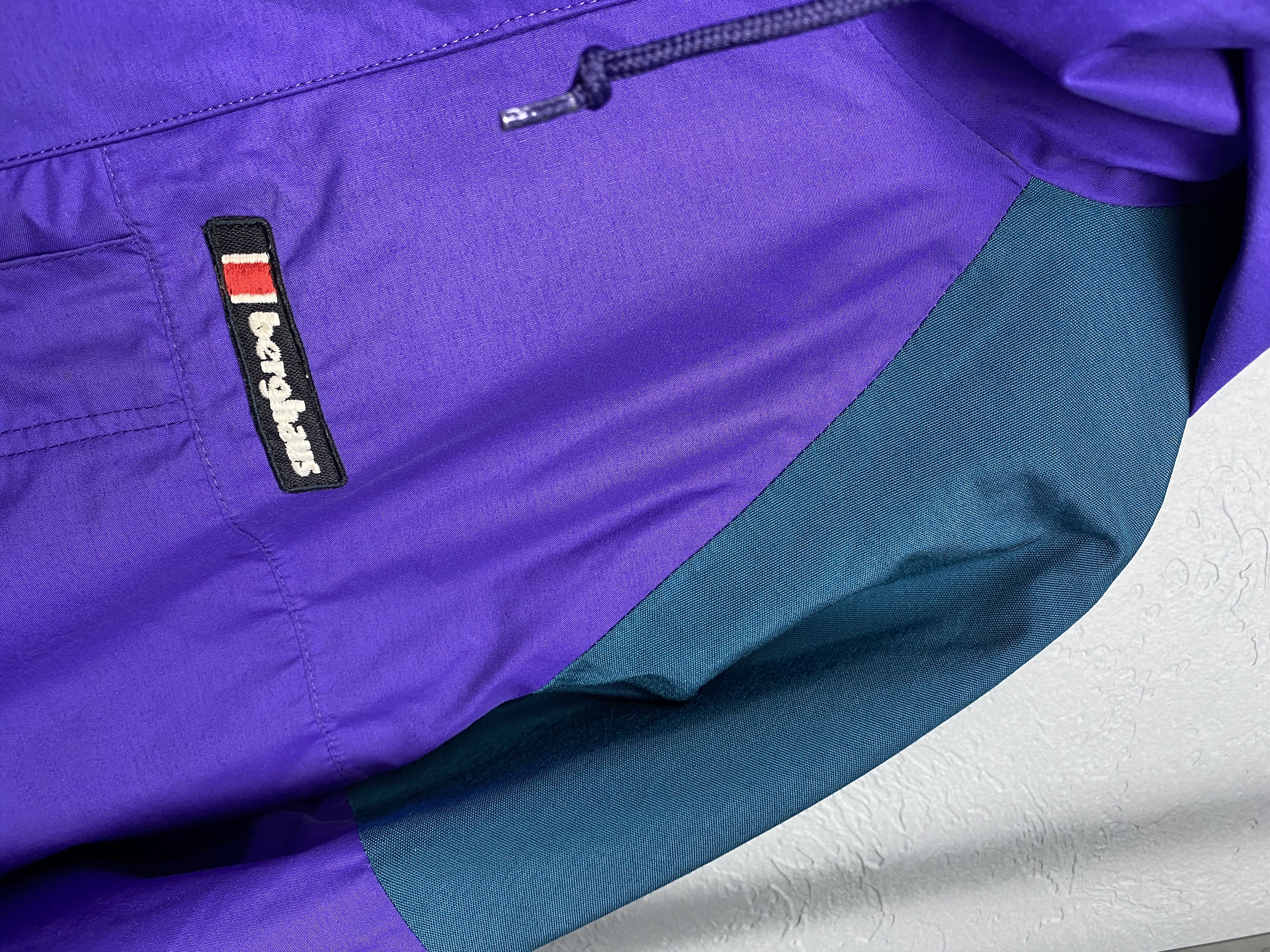 Berghaus Berghaus Tatra Extrem Gore-Tex Vintage Jacket Size US XL / EU 56 / 4 - 3 Thumbnail