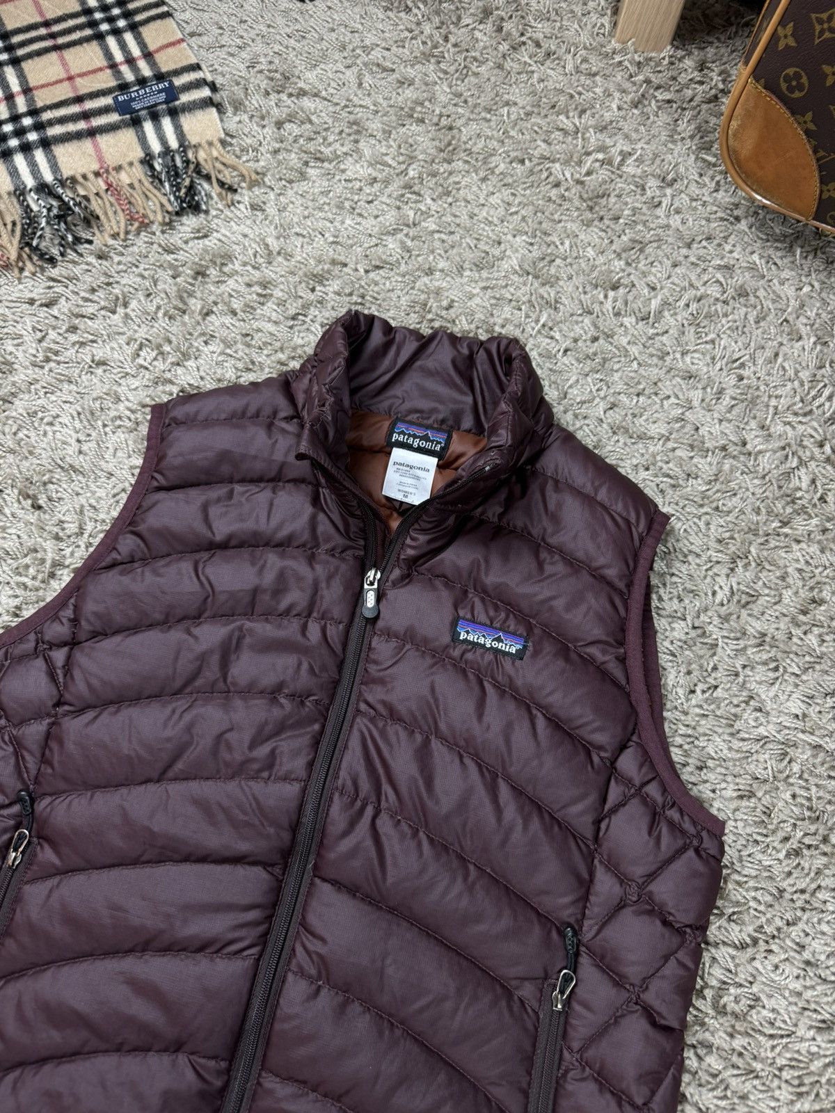 Patagonia Down puffer vest Patagonia original casual outdoors item Size M / US 6-8 / IT 42-44 - 2 Thumbnail