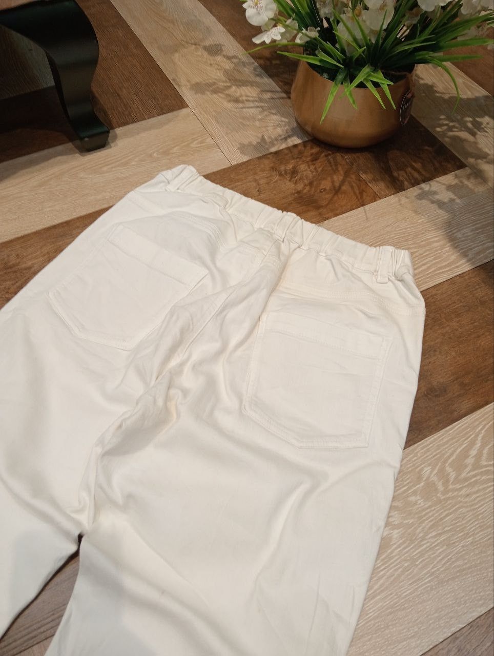 Issey Miyake ISSEY MIYAKE PLANTATION WHITE STRETCH PANTS Size 29" - 8 Thumbnail