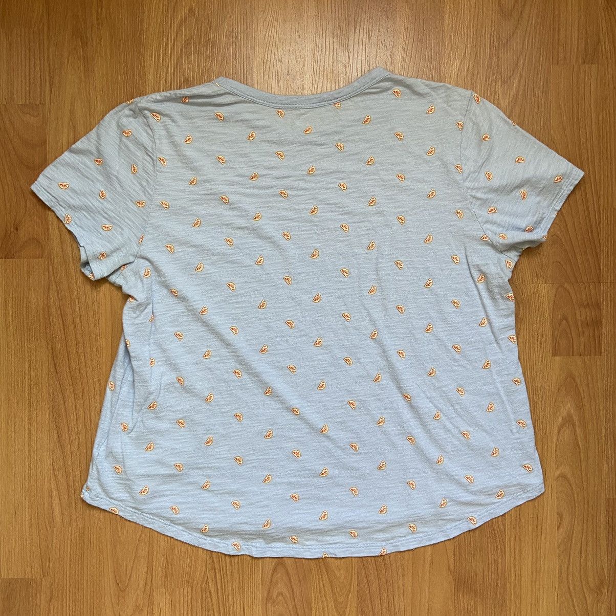 Old Navy Old Navy Women’s All Over Orange Slice Print T-Shirt XL Size XL / US 12-14 / IT 48-50 - 4 Thumbnail