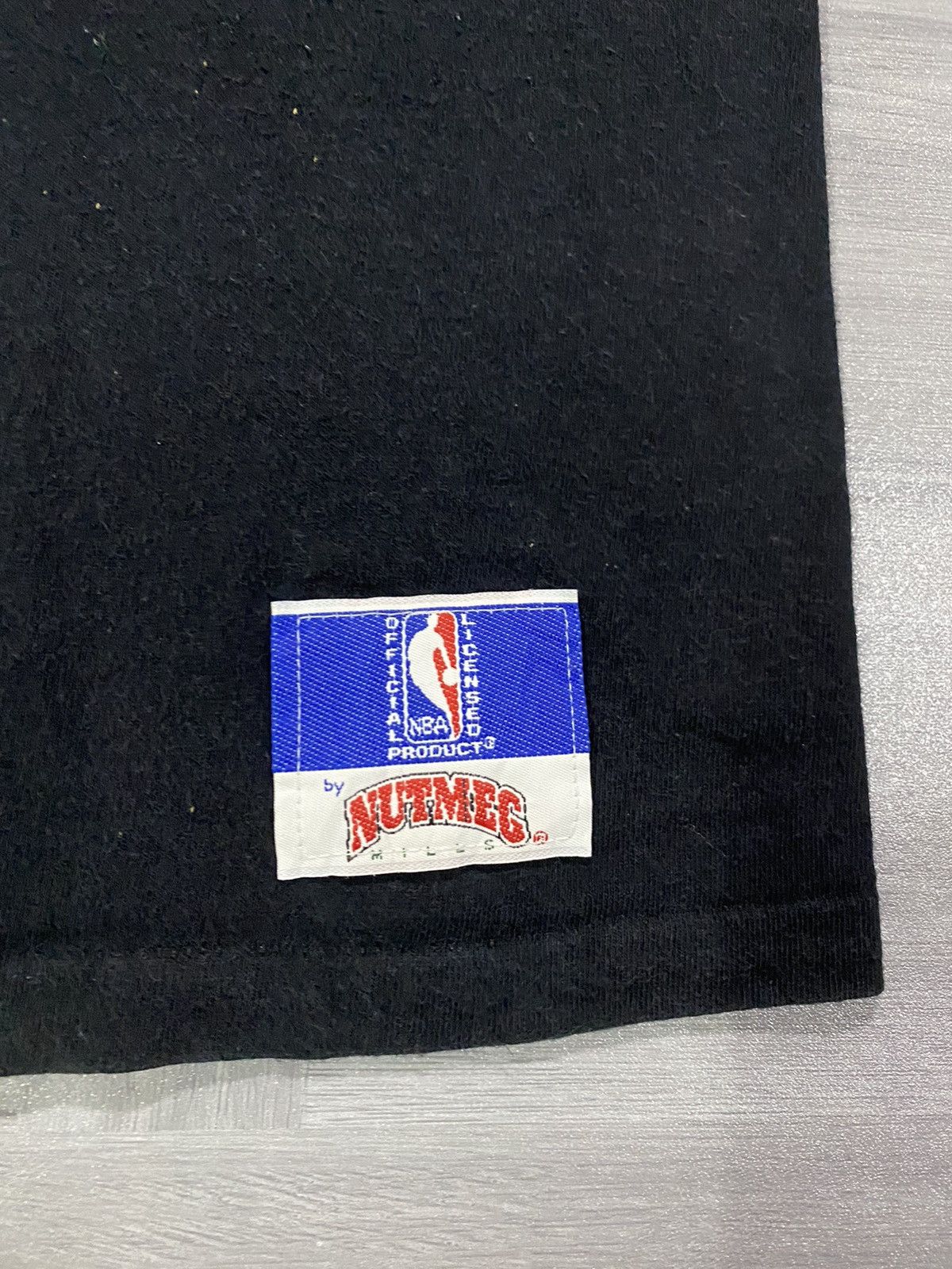 NBA Vintage Chicago Bulls Nutmeg Size US L / EU 52-54 / 3 - 6 Thumbnail