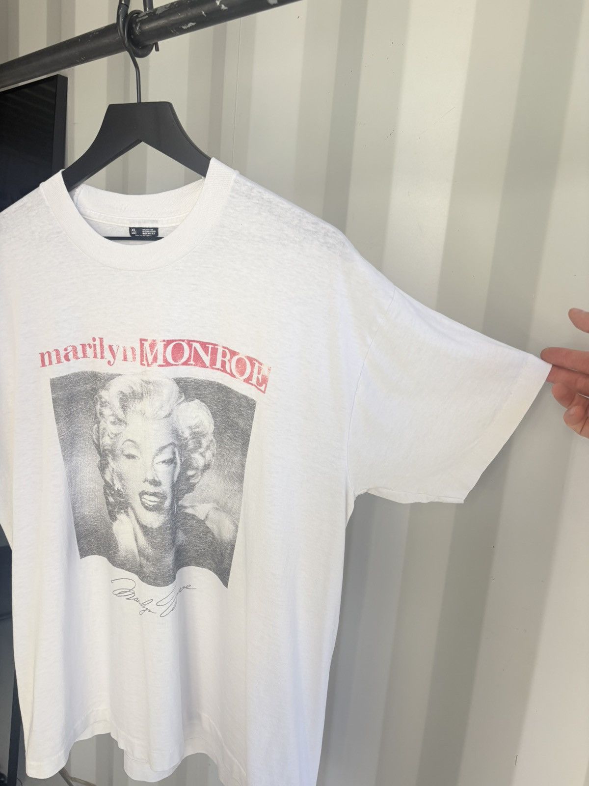 Vintage Thrashed Marilyn Monroe Faded Distressed Shirt GRUNGE Band Size US XL / EU 56 / 4 - 2 Thumbnail