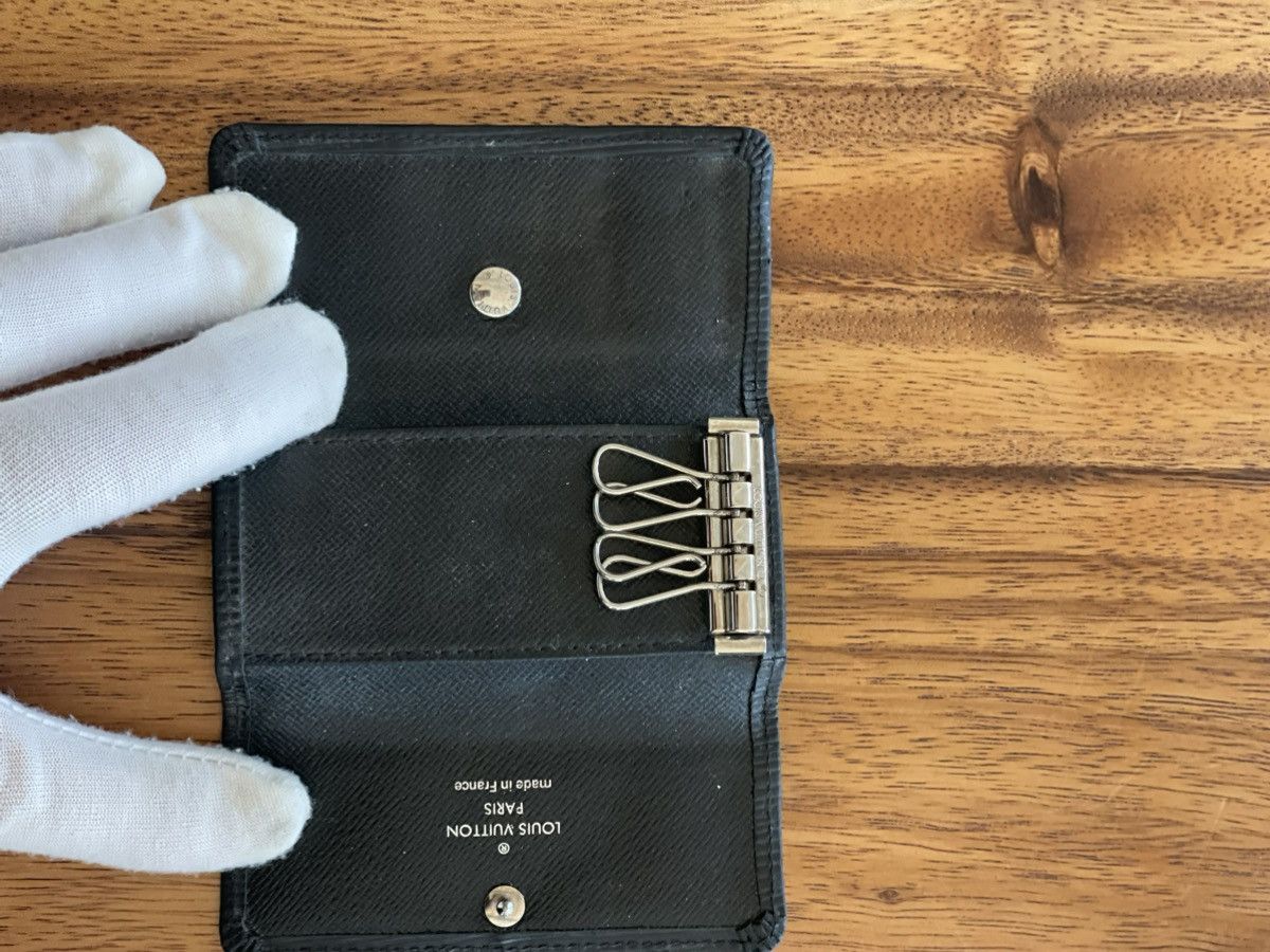Louis Vuitton Louis Vuitton Key Holder Size ONE SIZE - 6 Thumbnail