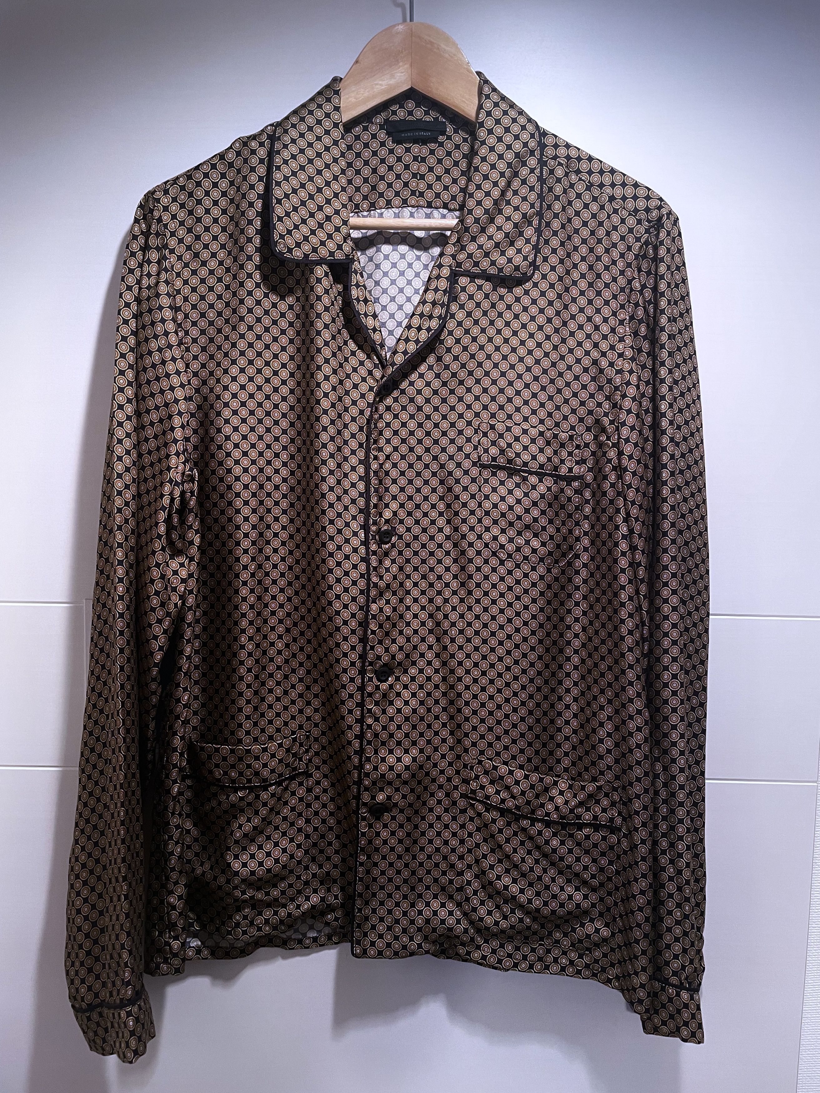 Prada "OLD MONEY" MEDALLION PRINT MULBERRY SILK PYJAMA SHIRT Size US M / EU 48-50 / 2 - 1 Thumbnail