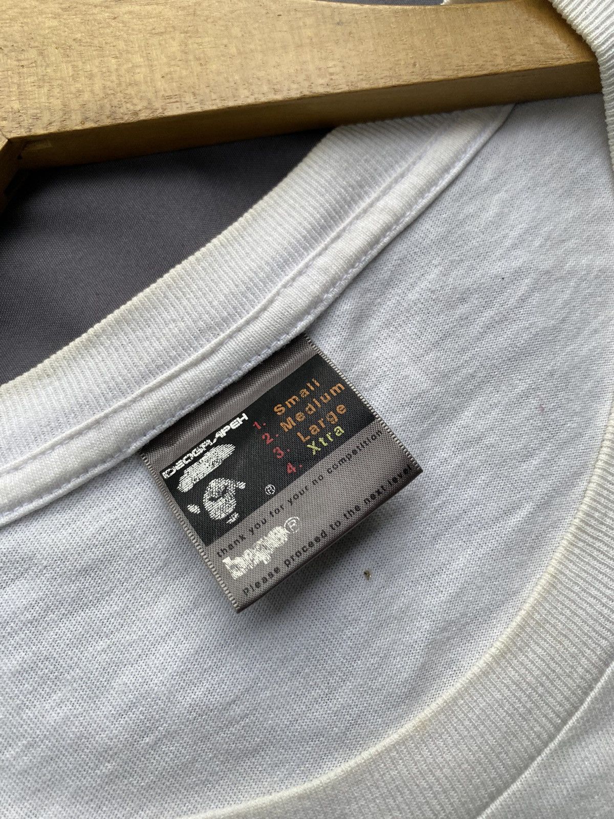 Bape Vintage 90s Bape Logo Size US XL / EU 56 / 4 - 3 Thumbnail