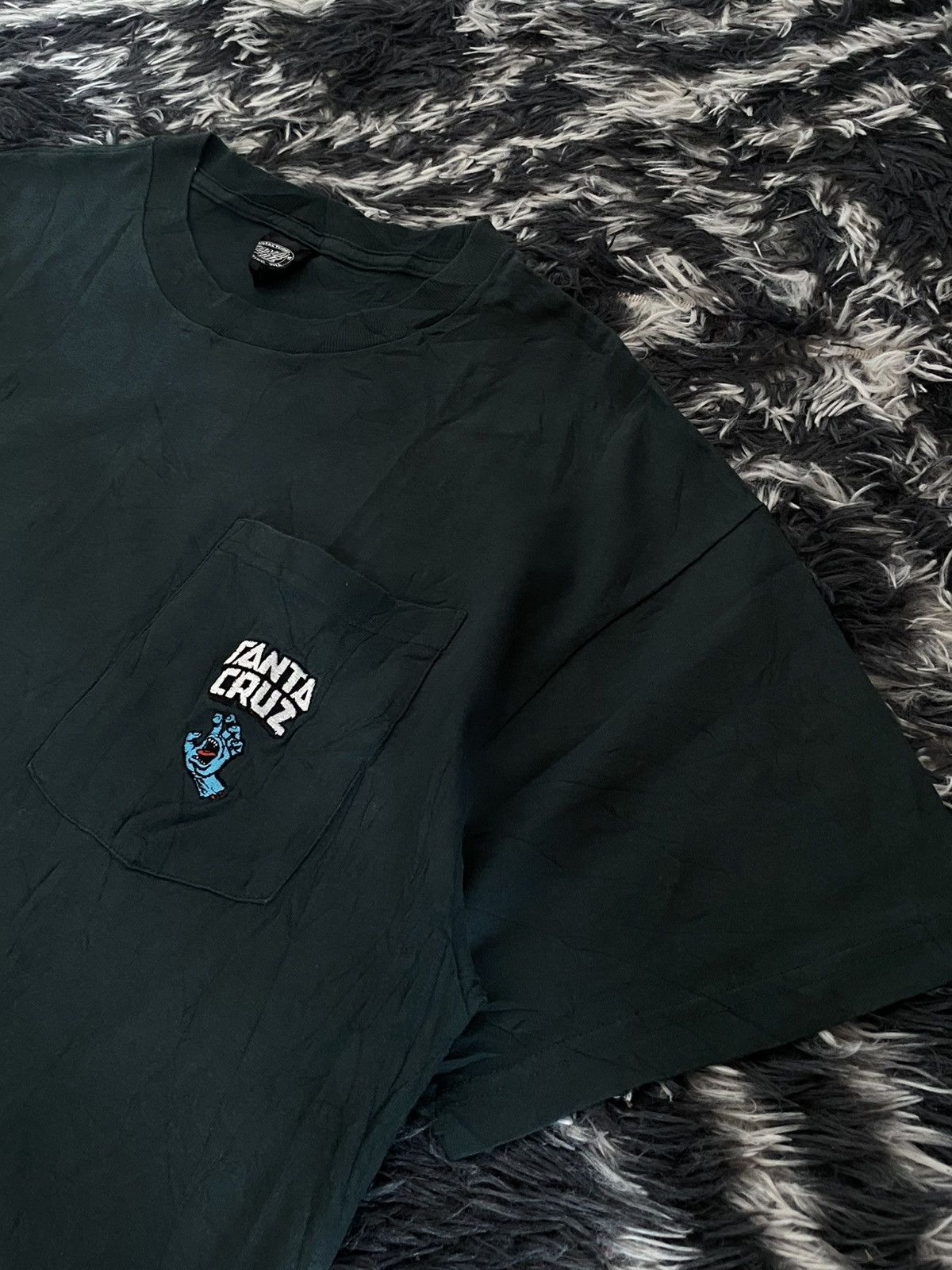 Santa Cruz Skateboards Rare!! santa cruz pocket tee forest green embroidered logo Size US XL / EU 56 / 4 - 2 Thumbnail