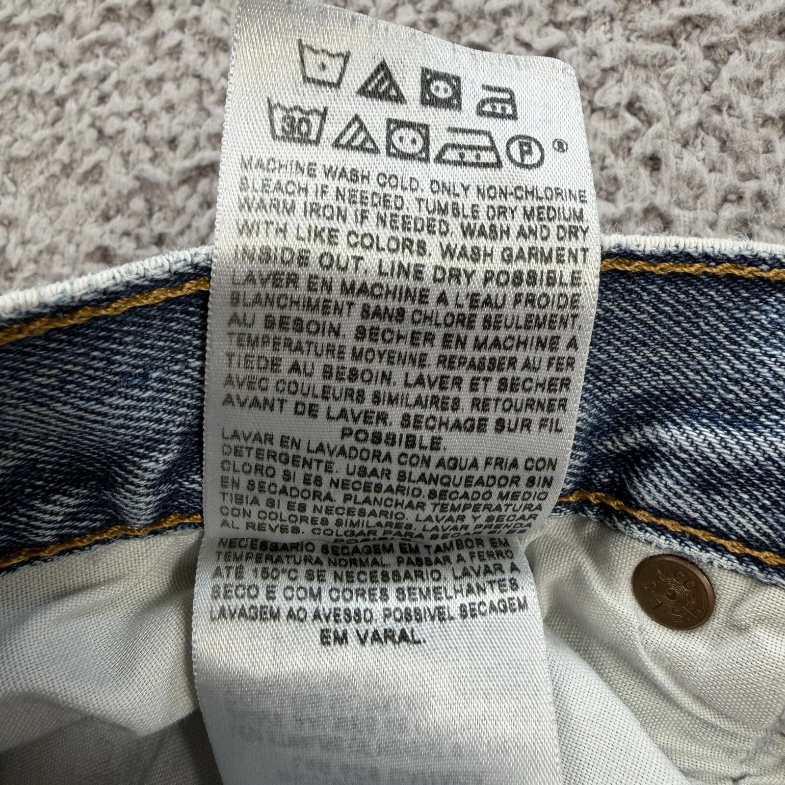 Levi's Levis 501 Jeans Mens 38x30 Blue Light Wash Straight Leg Size US 38 / EU 54 - 9 Thumbnail