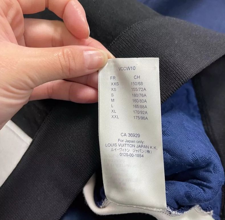 Louis Vuitton Louis Vuitton sweatshirt Size US S / EU 44-46 / 1 - 8 Thumbnail