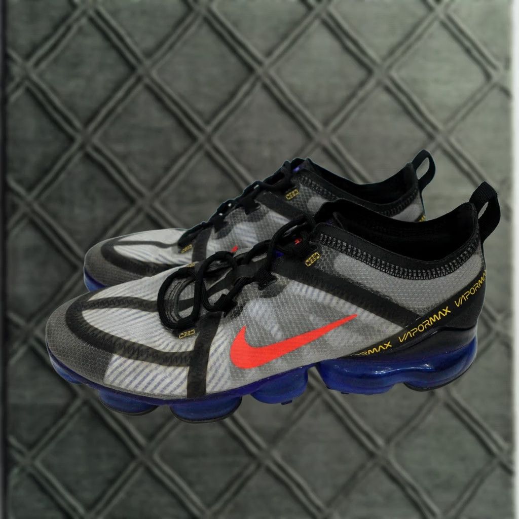 Nike Nike Air VaporMax 2019 Men Sneaker 9 Blue Black Hyper Crimson VaporMax 2019 Mens Shoes Size US 9 / EU 42 - 1 Thumbnail