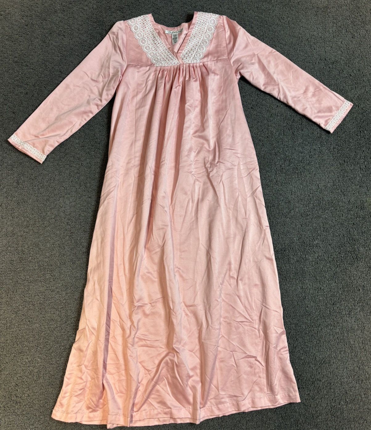 Oscar De La Renta Oscar de la Renta Long Sleeve Pink White Night Gown Size XS Size XS / US 0-2 / IT 36-38 - 1 Thumbnail