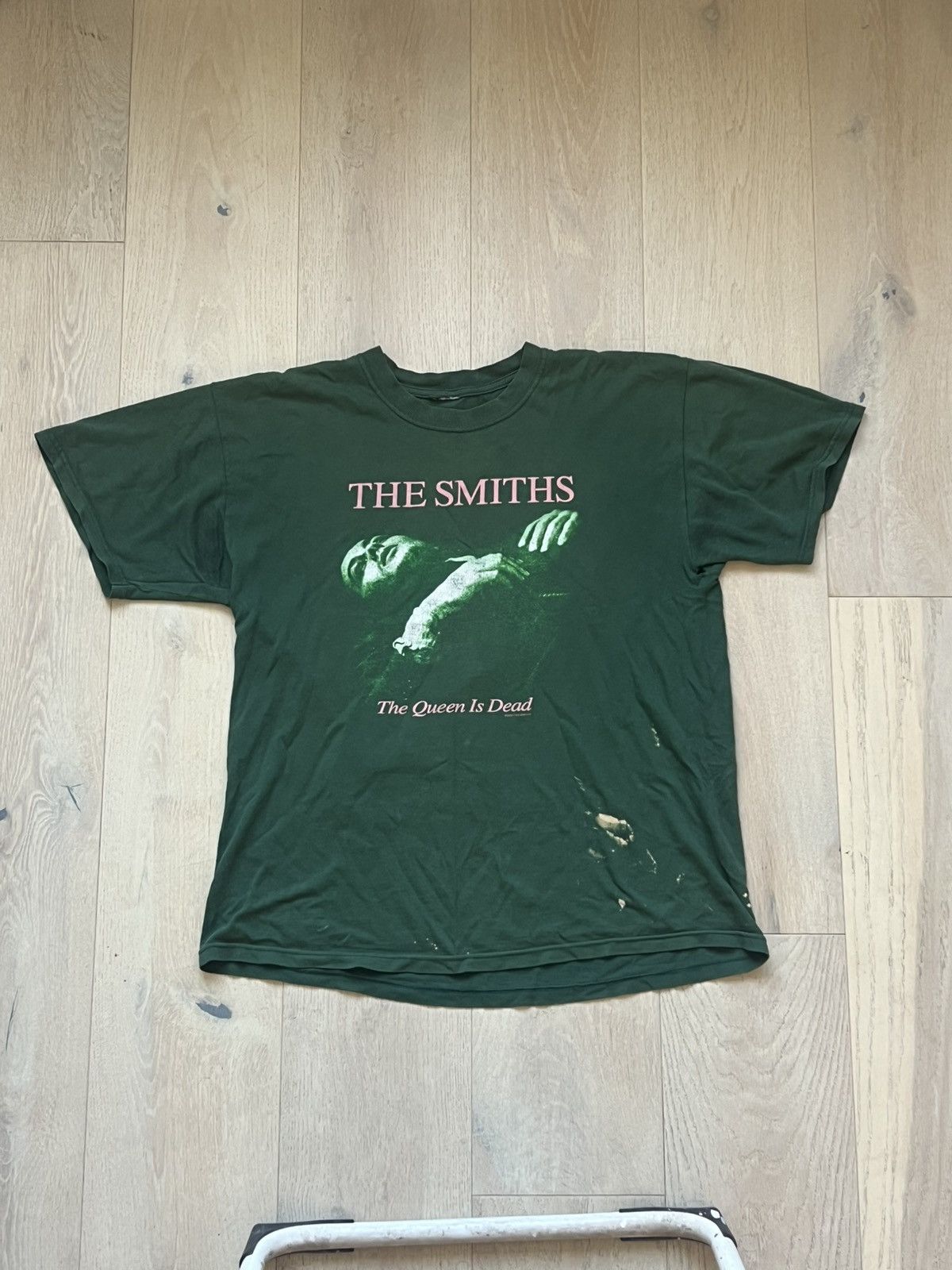 Band Tees The smiths large “queen is dead” vintage 2004 t shirt green Size US L / EU 52-54 / 3 - 1 Thumbnail