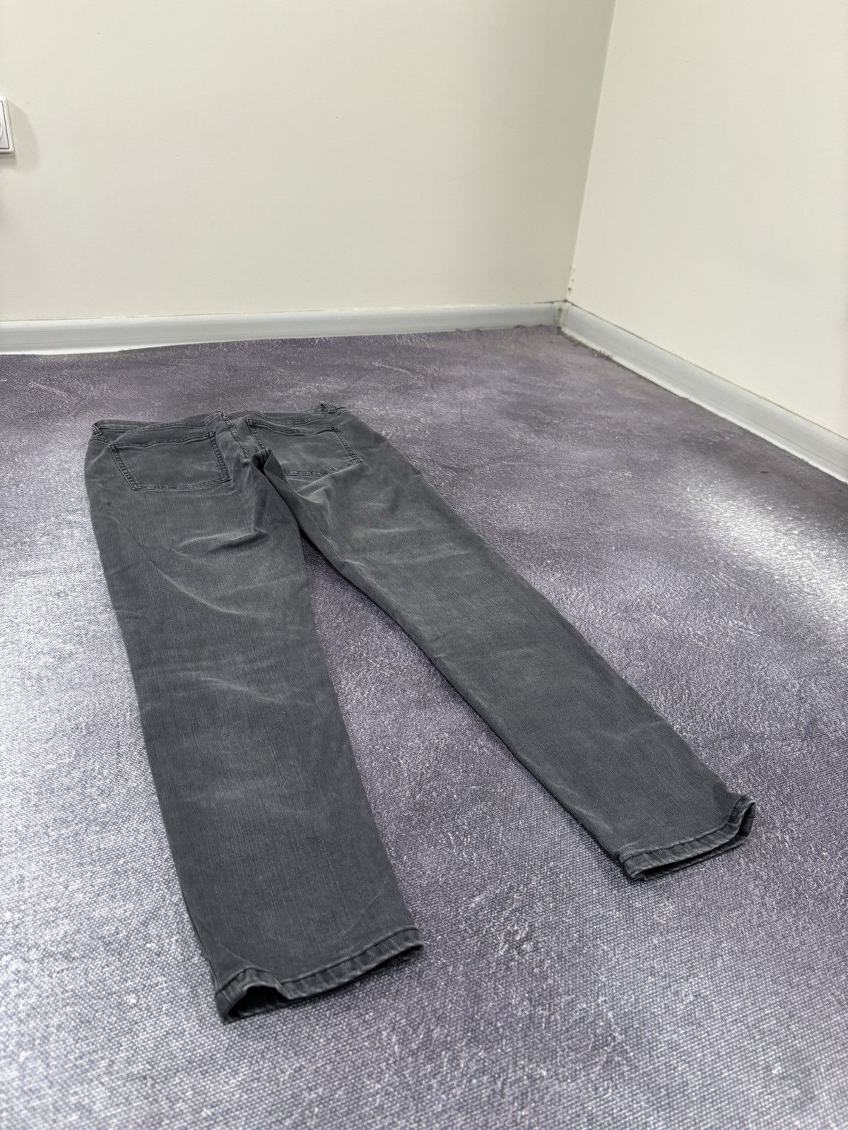 Acne Studios Acne Studios Skin 5 Used Black Women’s Luxury Slim Jeans Size 30" / US 8 / IT 44 - 13 Thumbnail