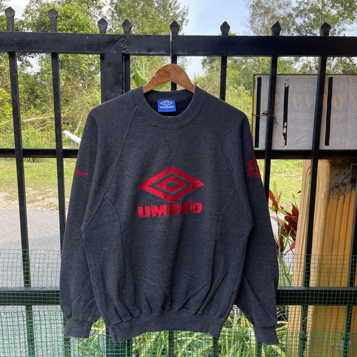 Umbro 🔥Vintage 90s Umbro Embroidered Big Logo Jumper Sweatshirts Size US S / EU 44-46 / 1 - 1 Thumbnail