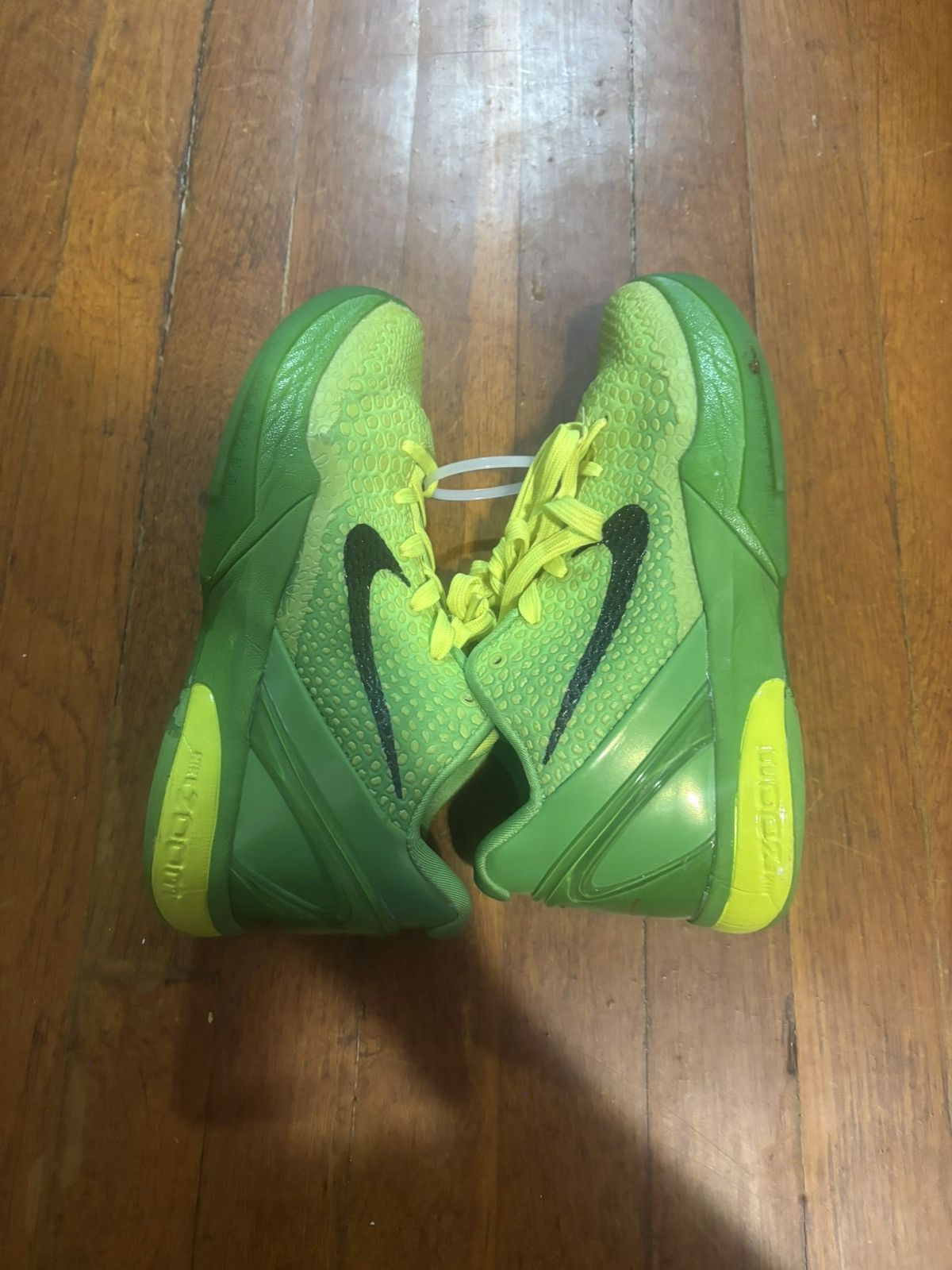 Nike Nike kobe 6 ‘grinch’ Size US 5 / EU 37 - 2 Thumbnail