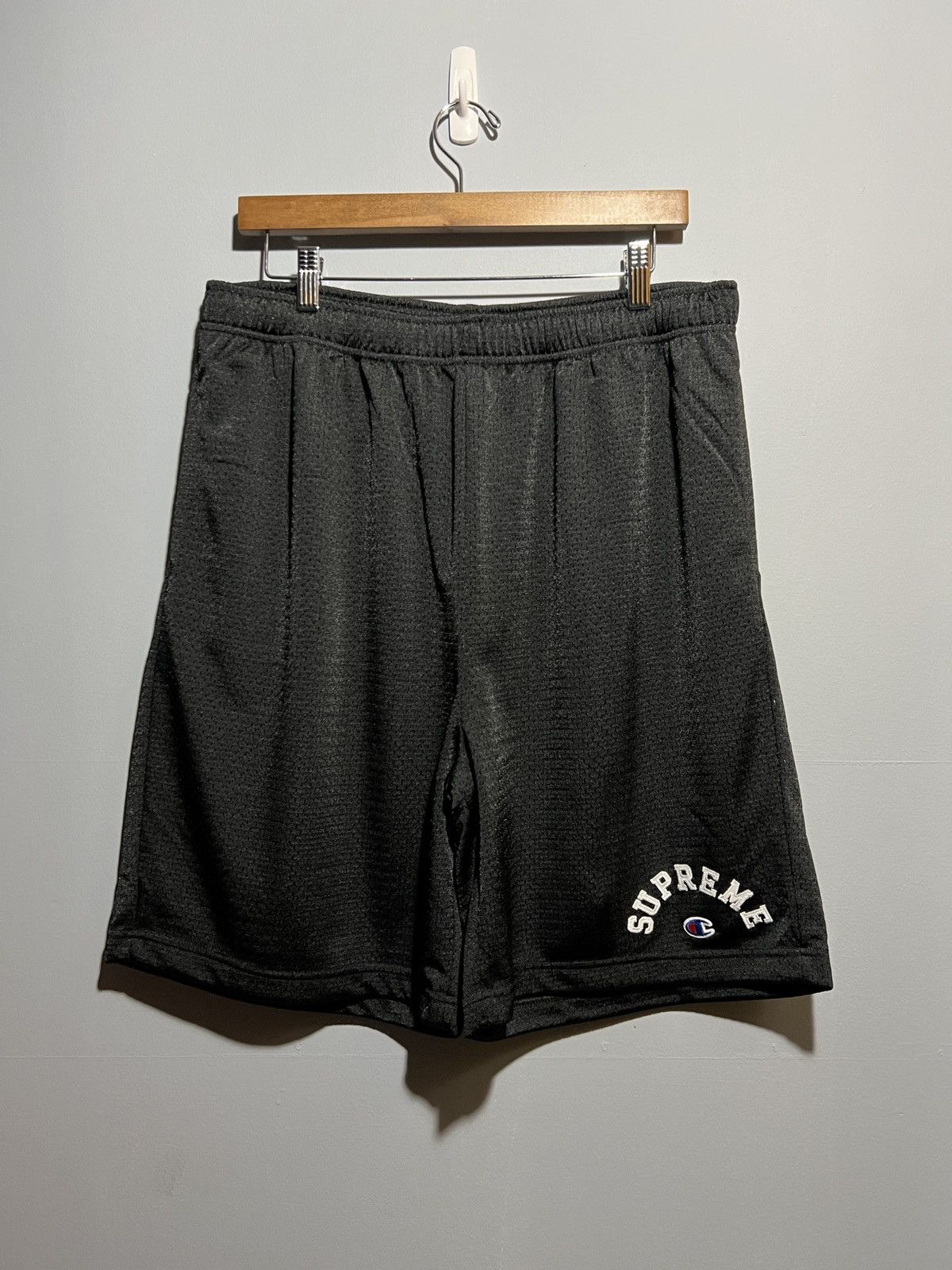 Supreme Supreme Champion Mesh Shorts Size M | Grailed