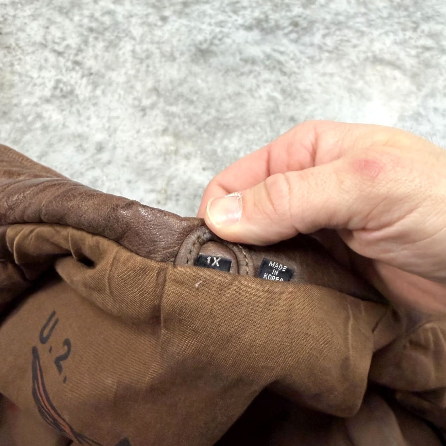 Vintage U2 Wear Me Out Jacket Mens Big 1X Brown Leather Bomber Flight Lined Air Force Military Style Zip Pockets Size US XL / EU 56 / 4 - 5 Thumbnail