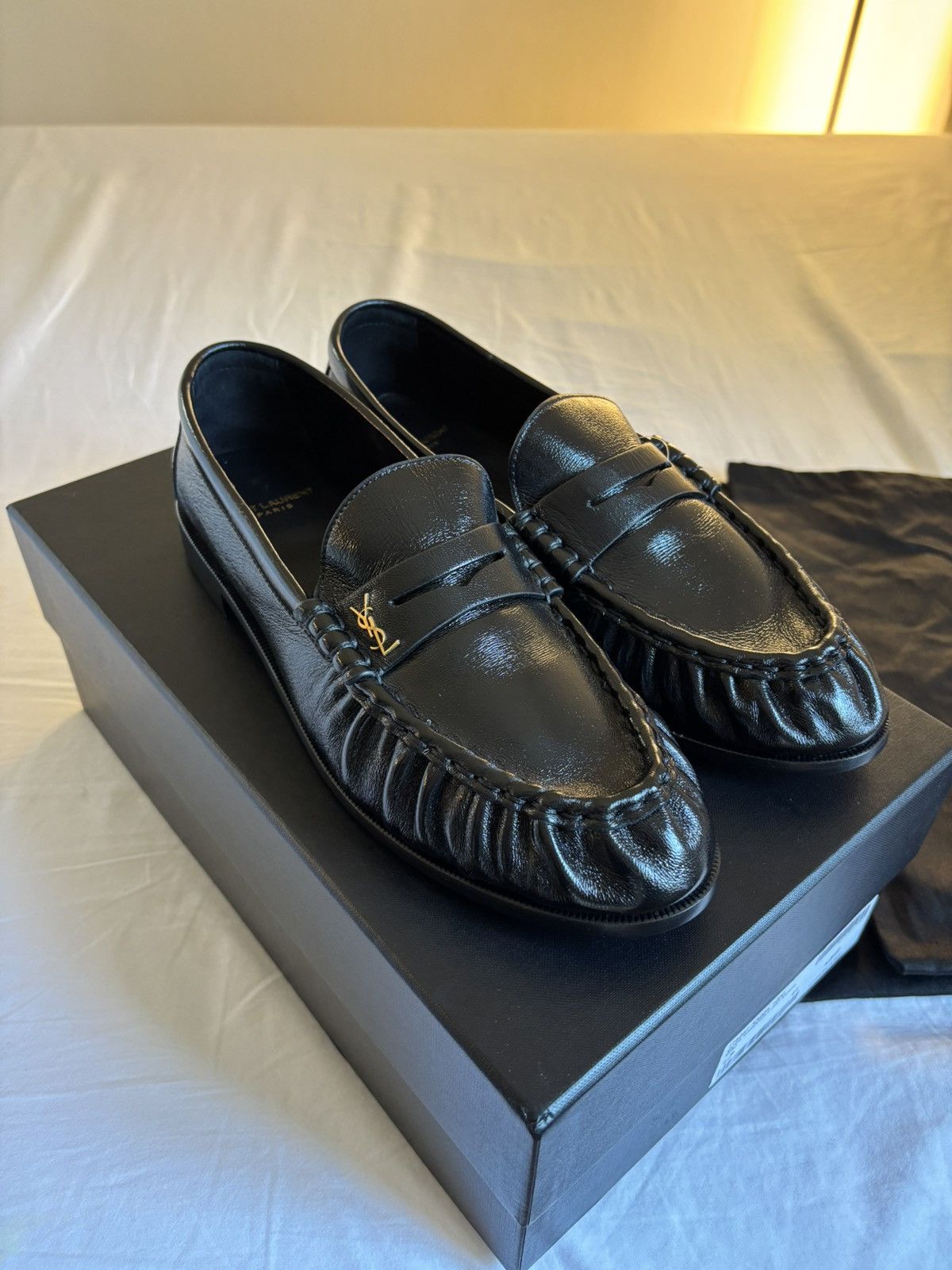 Saint Laurent Paris × Yves Saint Laurent Saint Laurent Le Saint Laurent Paris × Yves Saint Laurent Saint Laurent Le