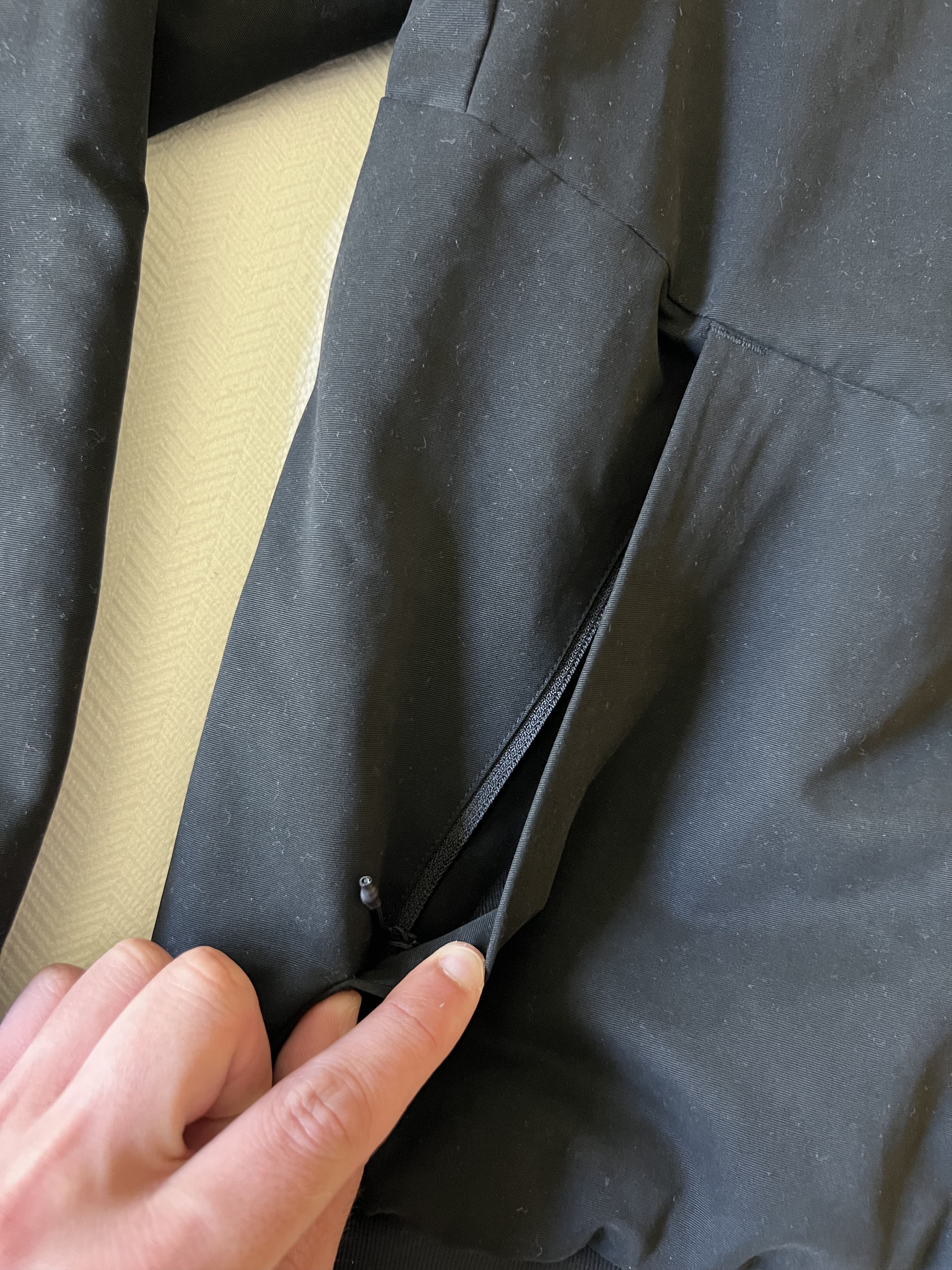 Lululemon Lululemon Switch Over Bomber Reversible - Black/Small Size US S / EU 44-46 / 1 - 11 Thumbnail