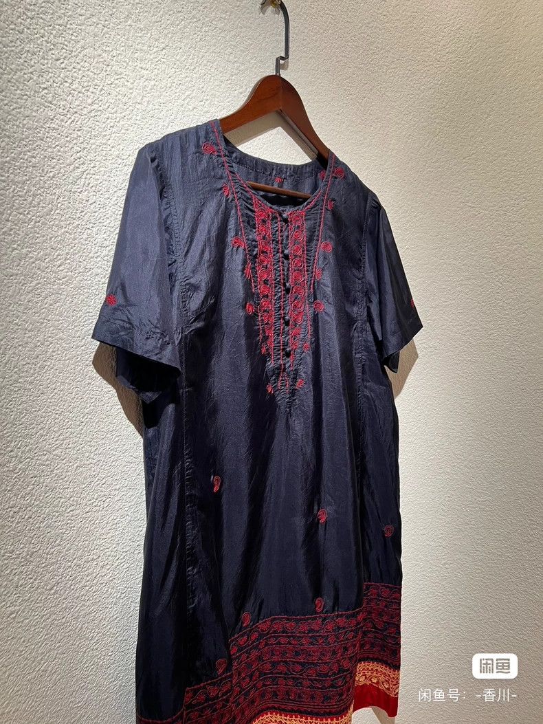 Issey Miyake Issey Miyake size:2 Dark blue silk embroidered dress Size XS / US 0-2 / IT 36-38 - 3 Thumbnail