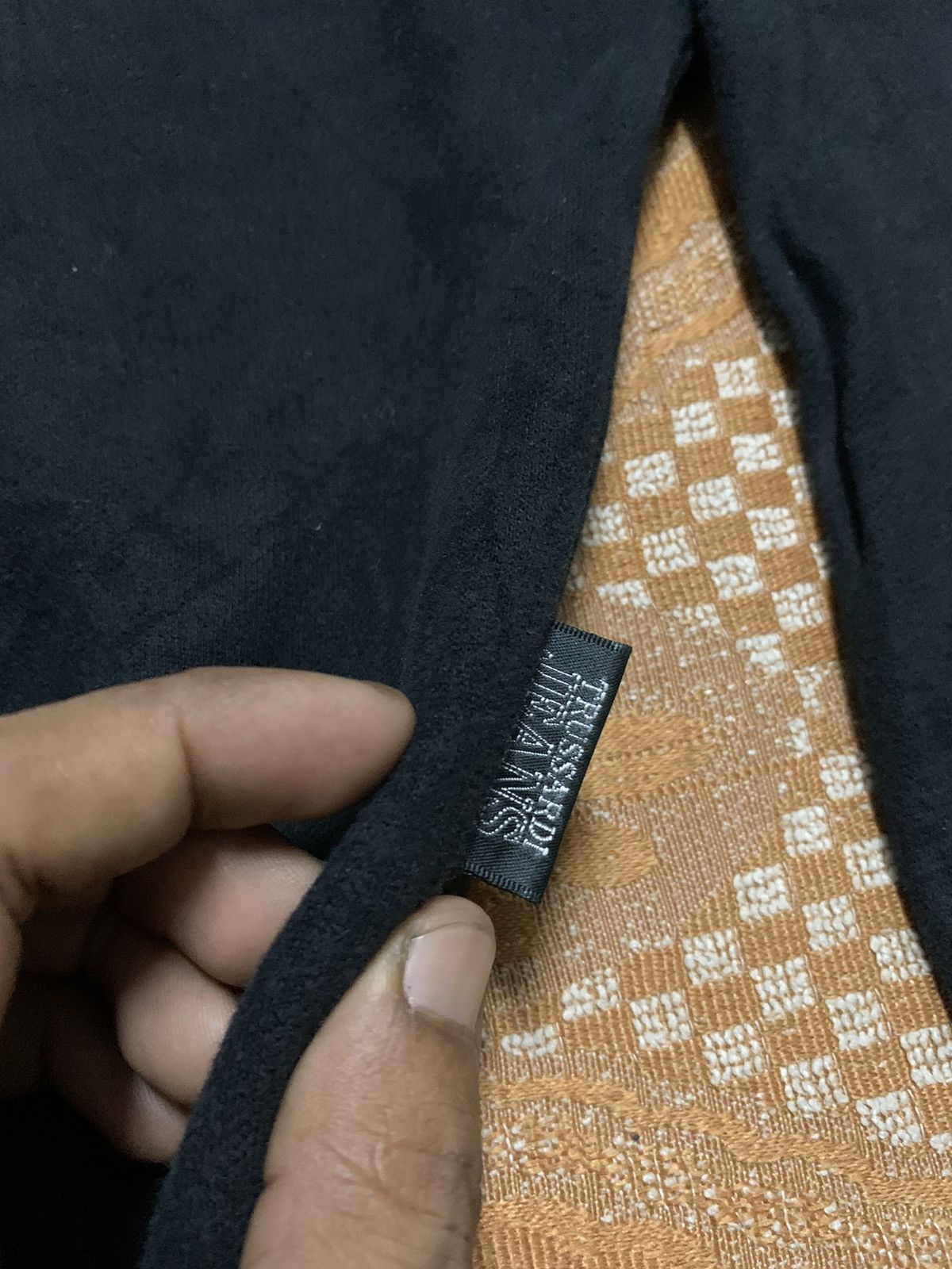 Japanese Brand × Trussardi × Vintage 90s TRUSSARDI JEANS SWEATSHIRT FADED Size US XL / EU 56 / 4 - 7 Thumbnail