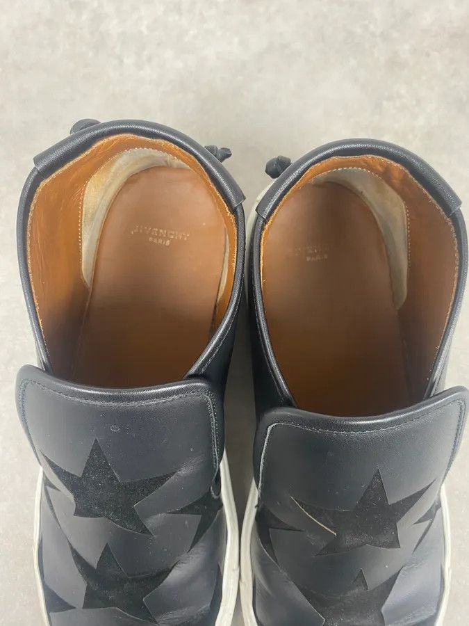Givenchy 2010s Givenchy Black Stars Leather Slip On By Riccardo Tisci Size US 9 / EU 42 - 6 Thumbnail