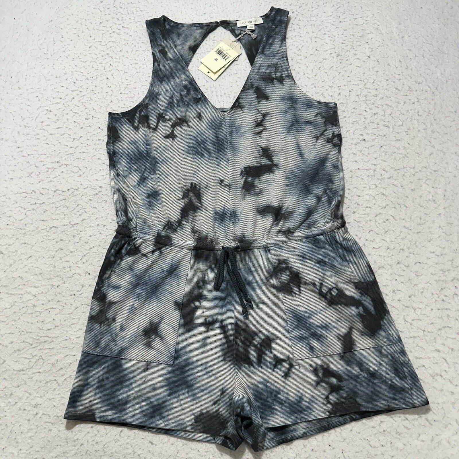 Lucky Brand Lucky Lotus Lucky Brand Medium Romper 3" Inseam Blue Tie Dye Size 32" / US 10 / IT 46 - 1 Thumbnail