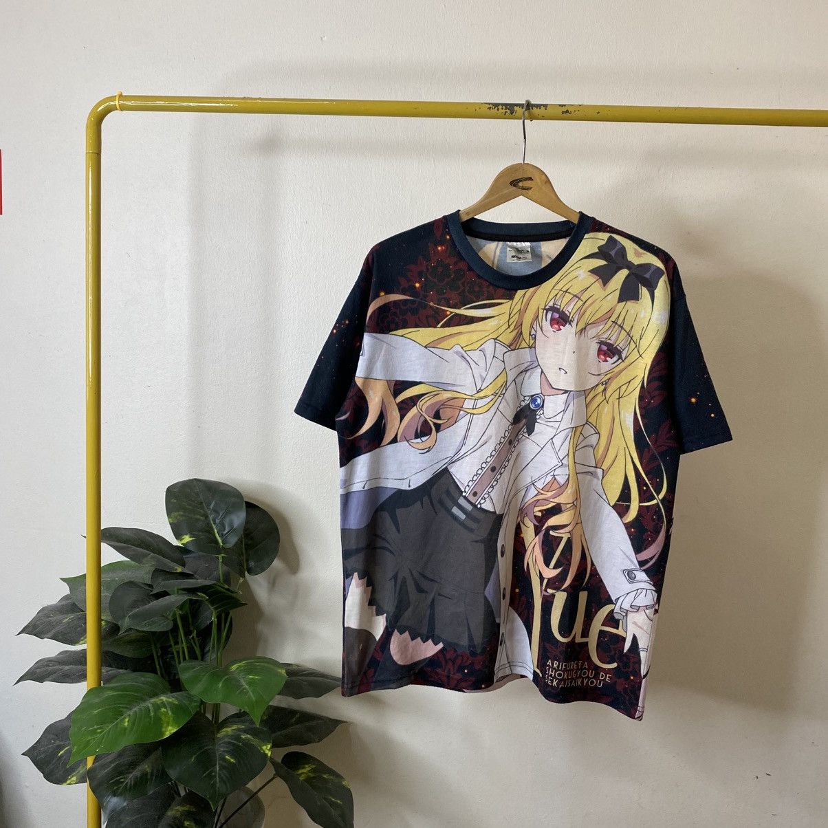 Anime Arifureta: From Commonplace to World's Strongest Yue Manga T Size US L / EU 52-54 / 3 - 1 Thumbnail
