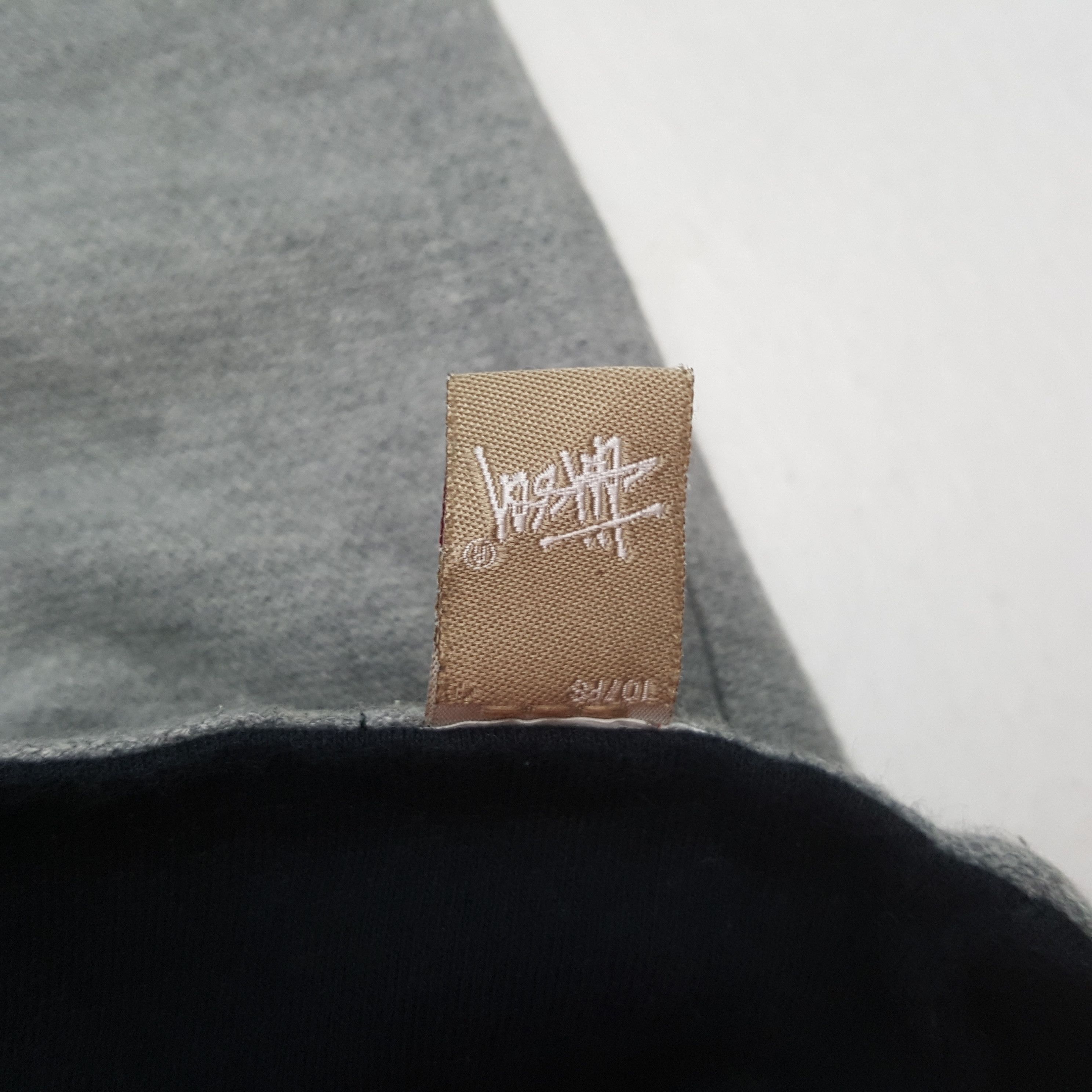 Stussy Vintage Stussy 1980 Streetwear Style T-Shirt C319N3 Size US L / EU 52-54 / 3 - 8 Thumbnail