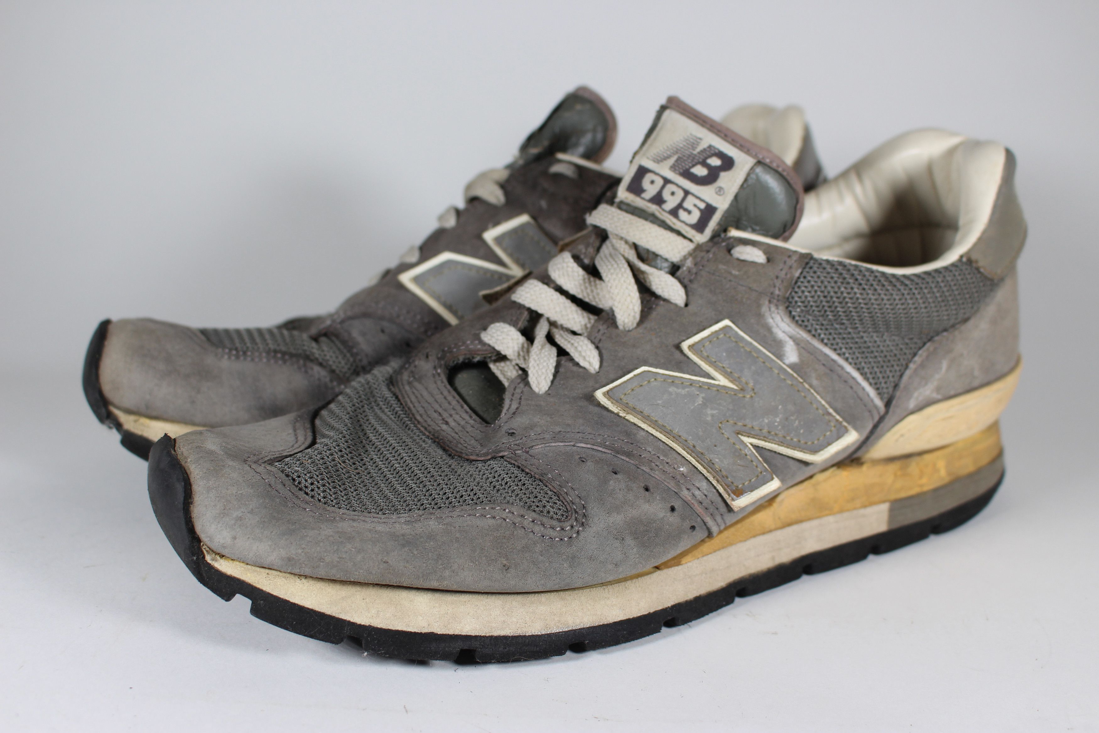 New balance 995 classic sales sold