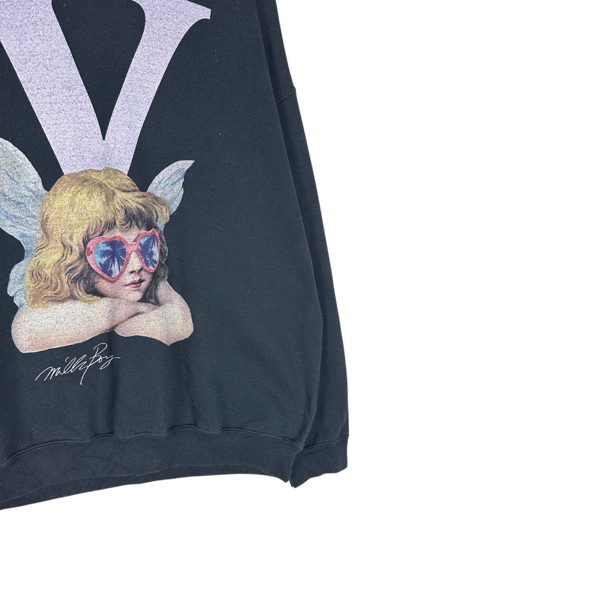 Japanese Brand MILK BOY VALENTINE DAY SWEATSHIRT Size US XL / EU 56 / 4 - 4 Thumbnail