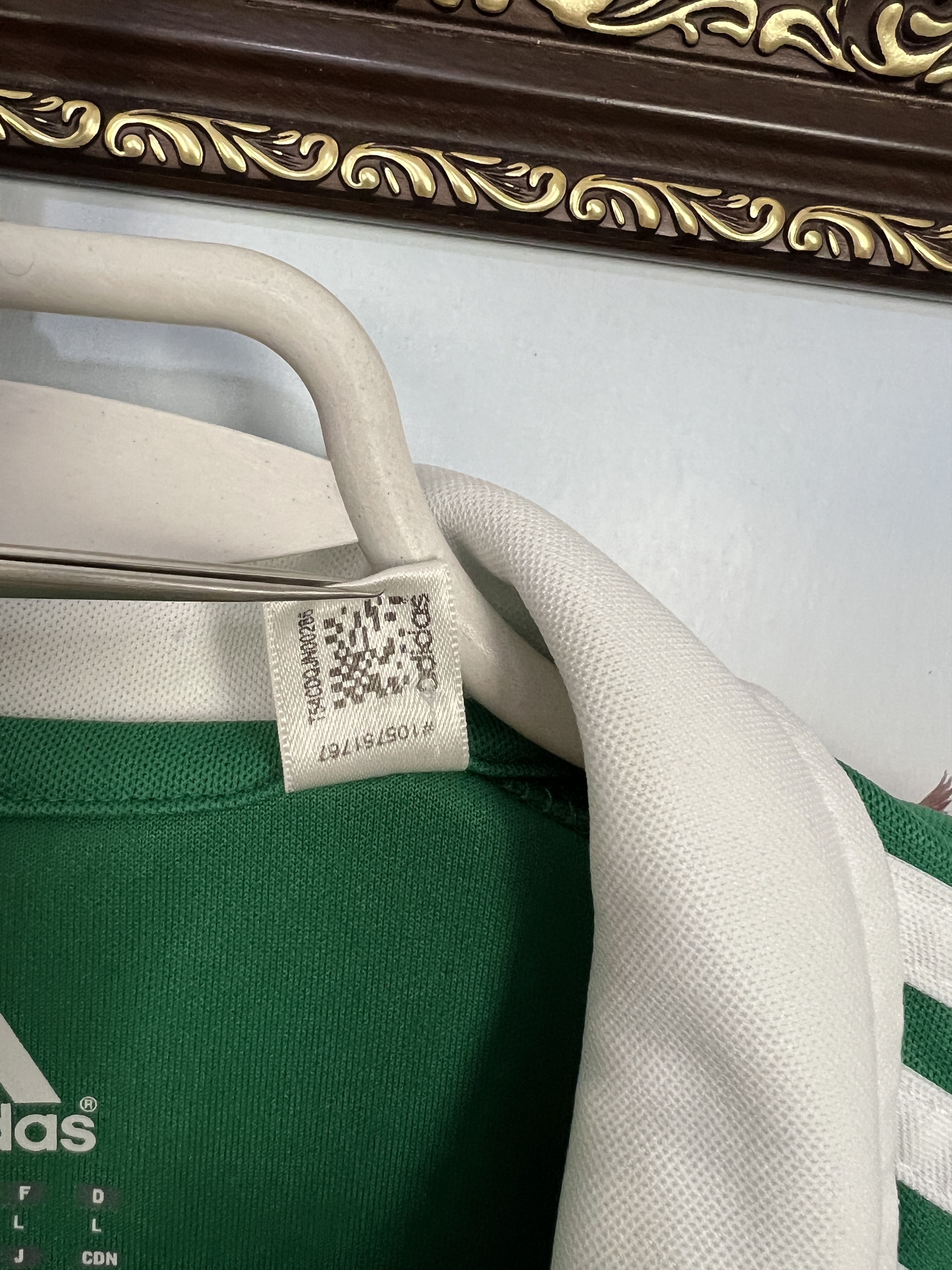 Adidas Northern Ireland football shirt Soccer Long Sleeve McClean Size US L / EU 52-54 / 3 - 8 Thumbnail