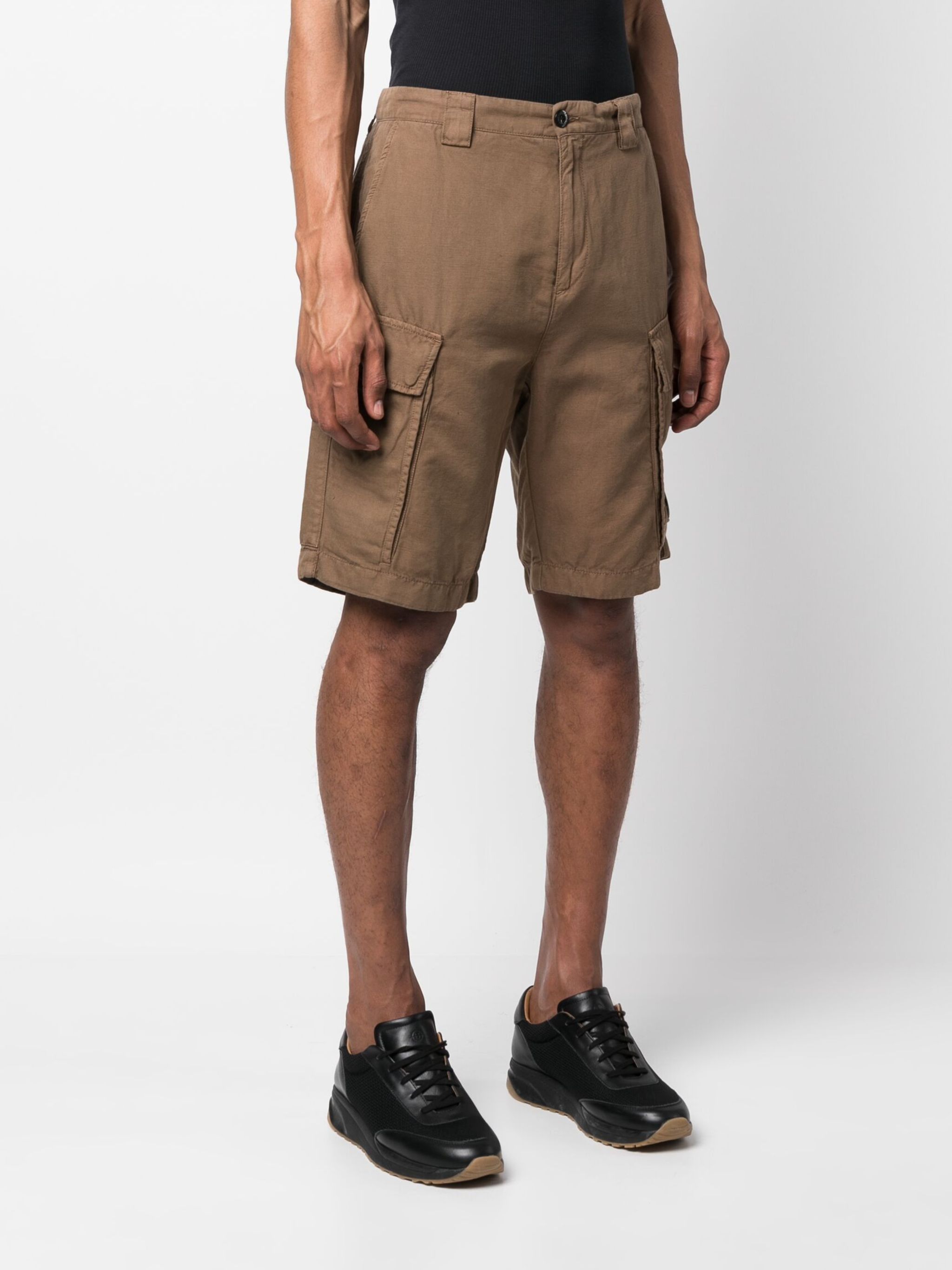 C.P. Company o1y1224 Short in Brown Size US 28 / EU 44 - 4 Thumbnail