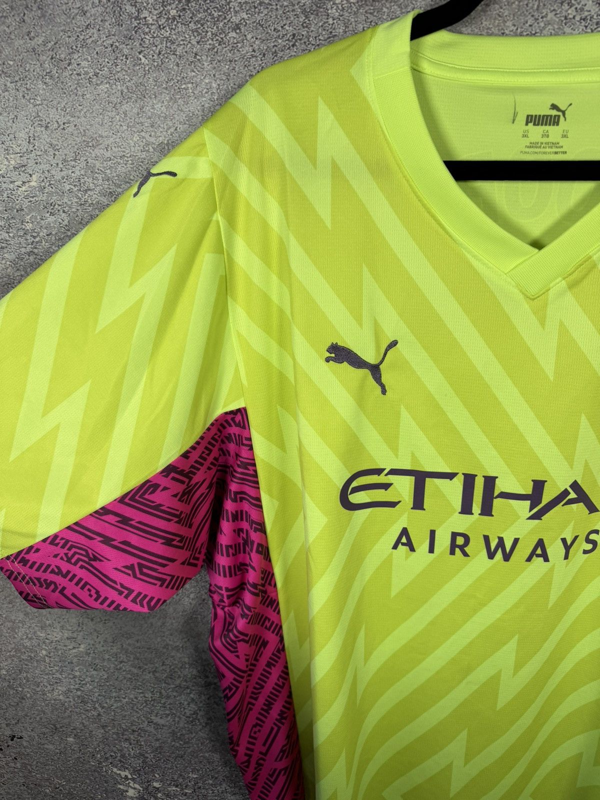 Puma × Vintage Vintage Manchester City 2023/24 GK3 Puma Soccer Jersey 3XL Size US XXL / EU 58 / 5 - 9 Thumbnail