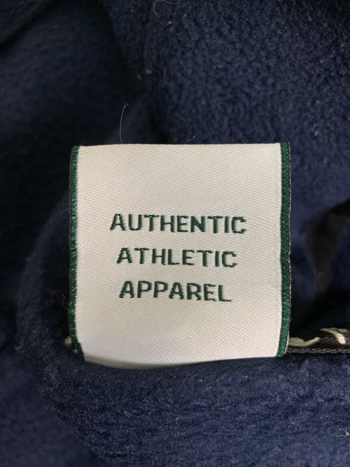 Champion × Vintage Rare Design Vintage Champion Products Fleece Sweater Size US L / EU 52-54 / 3 - 5 Thumbnail