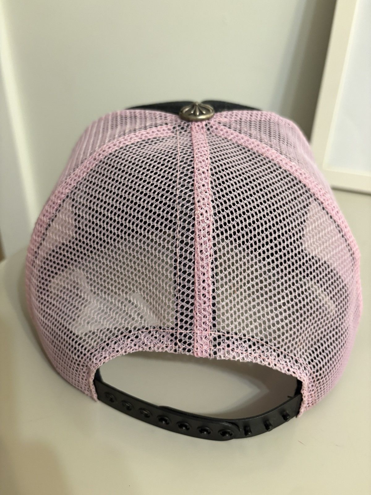 Chrome Hearts Chrome Hearts Pink/Black Trucker Hat Size ONE SIZE - 6 Thumbnail